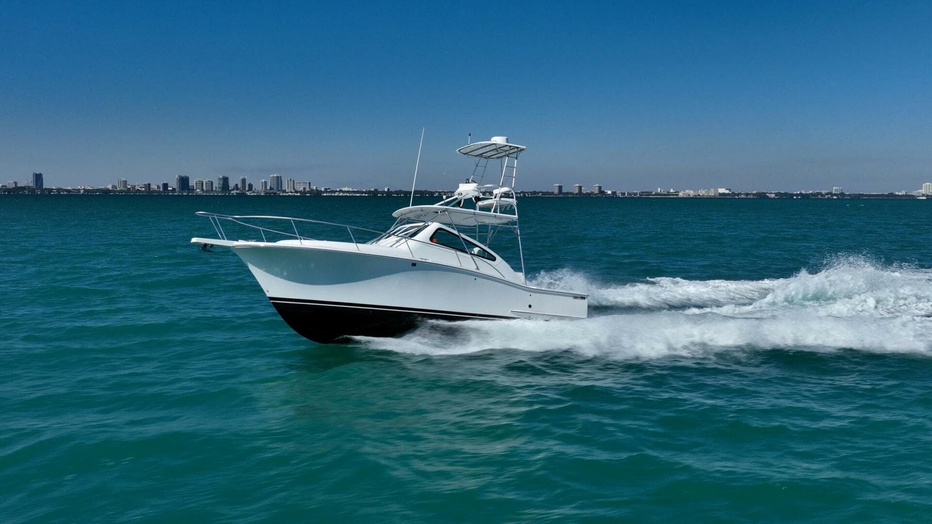 2004 Luhrs 32 Open — photo 58