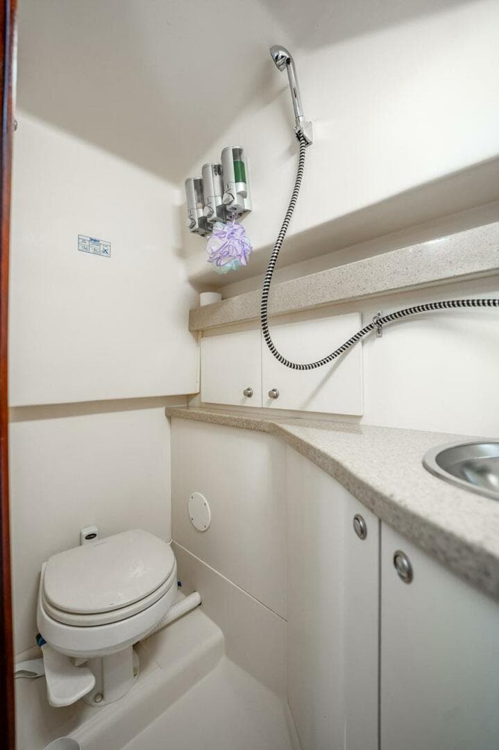 2004 Luhrs 32 Open — photo 83