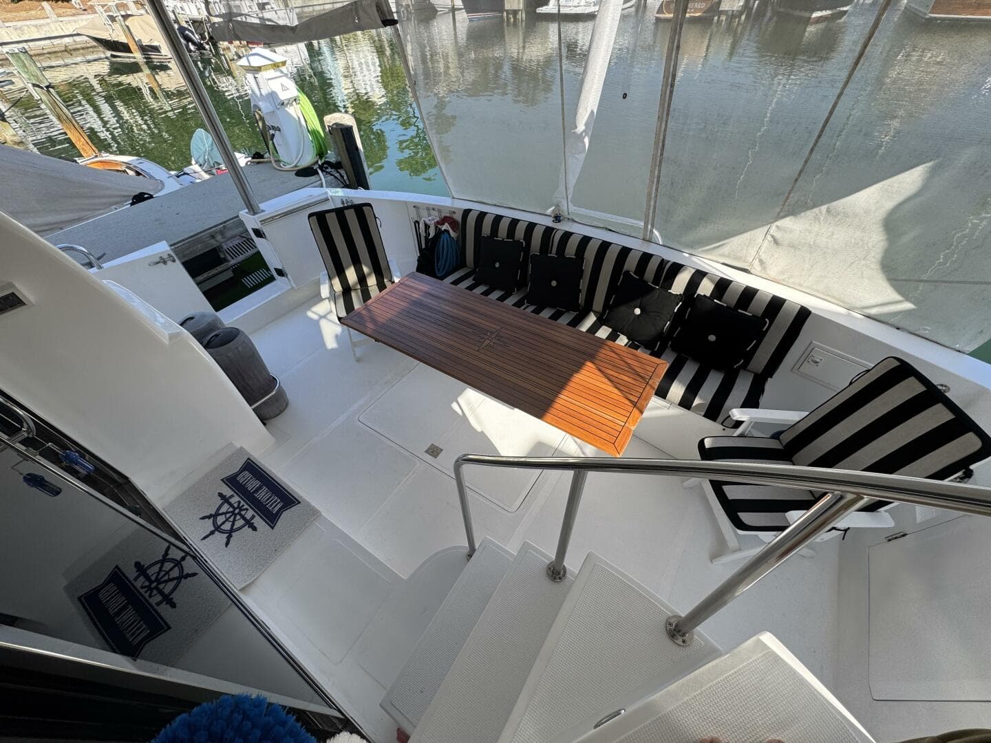 2004 Altima 55 Pilothouse — photo 22