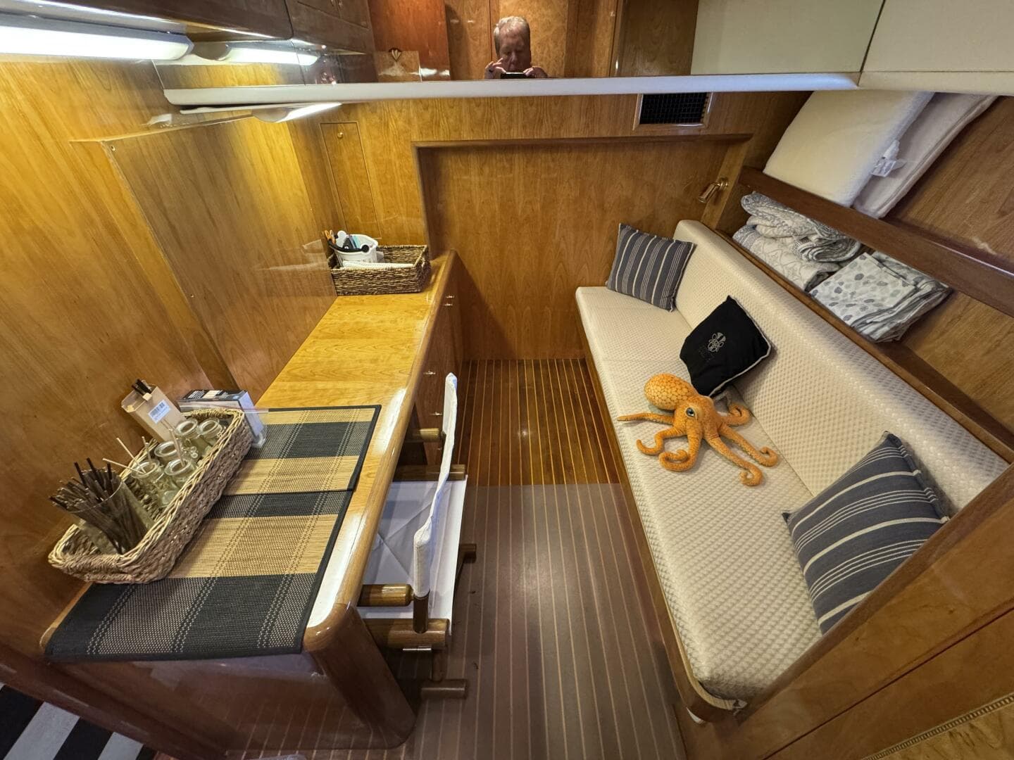 2004 Altima 55 Pilothouse — photo 48