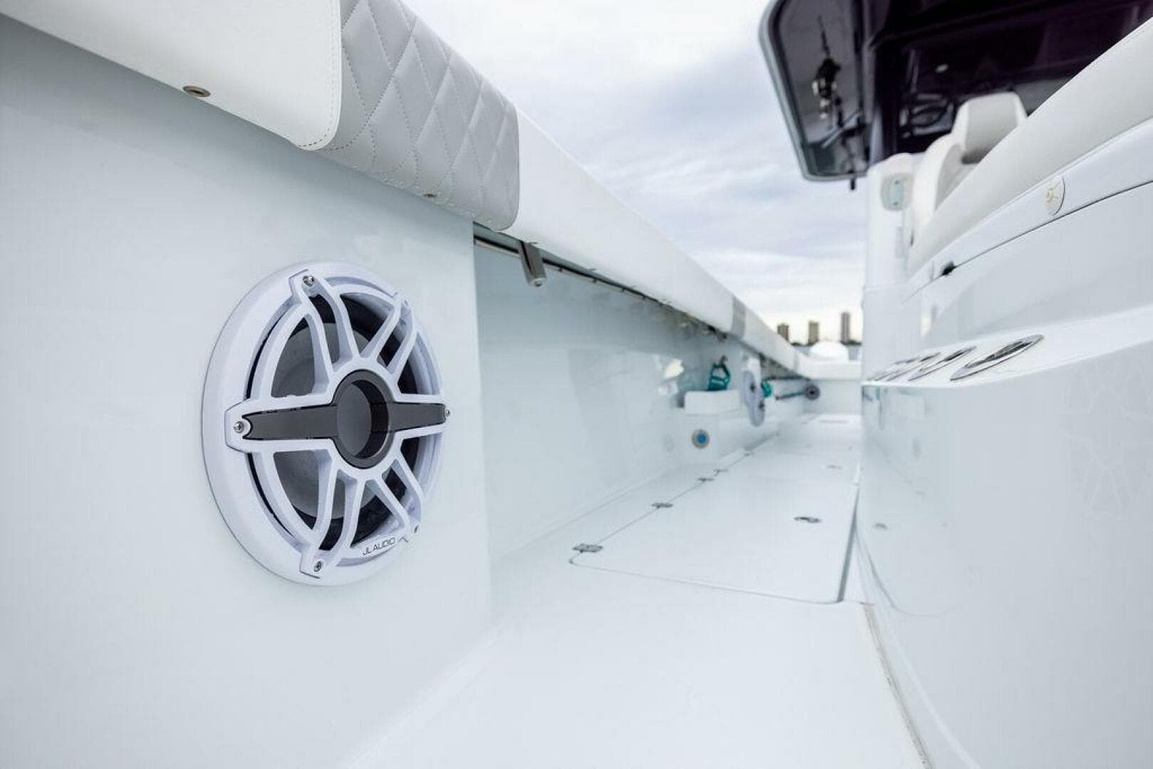 2025 Freeman 38 — photo 20