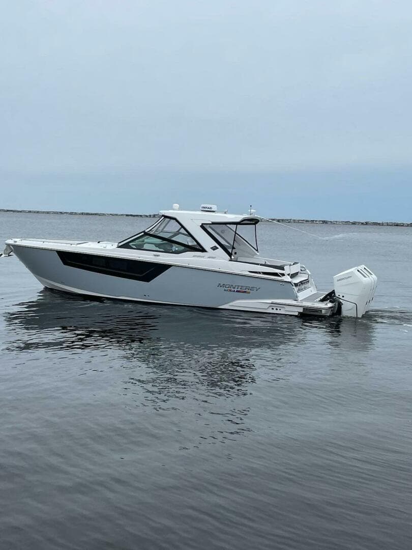 2024 Monterey 385 SS Super Sport — photo 2