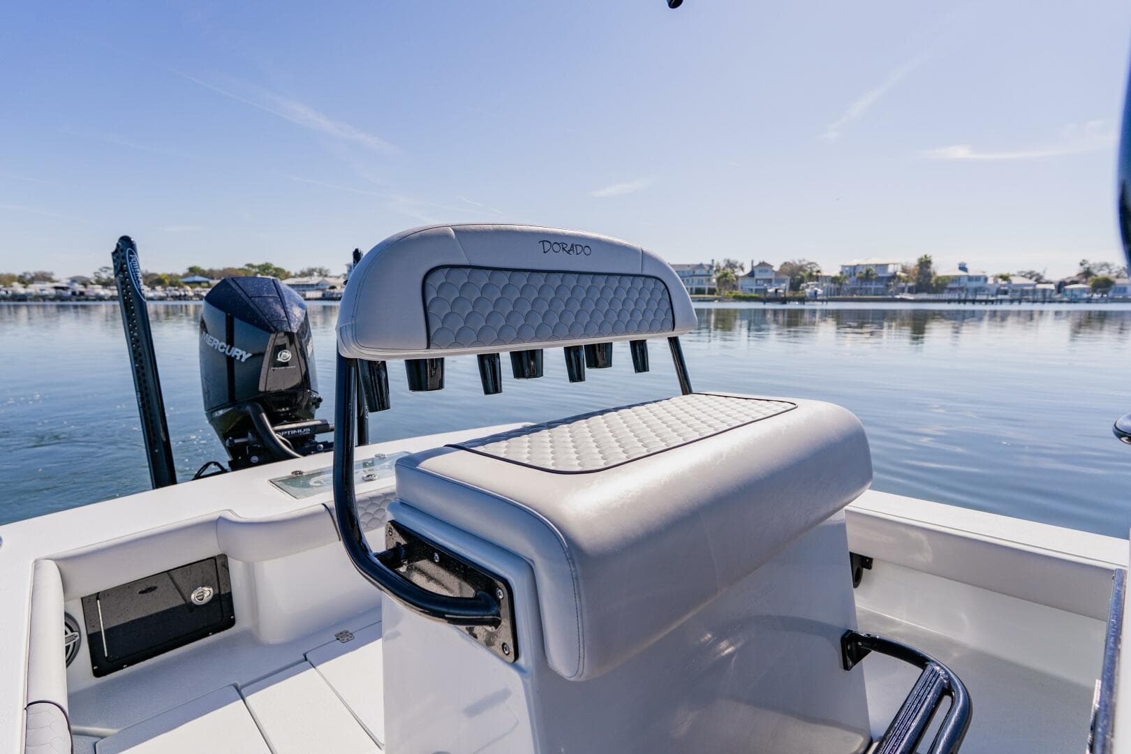 2024 Dorado 25 — photo 16