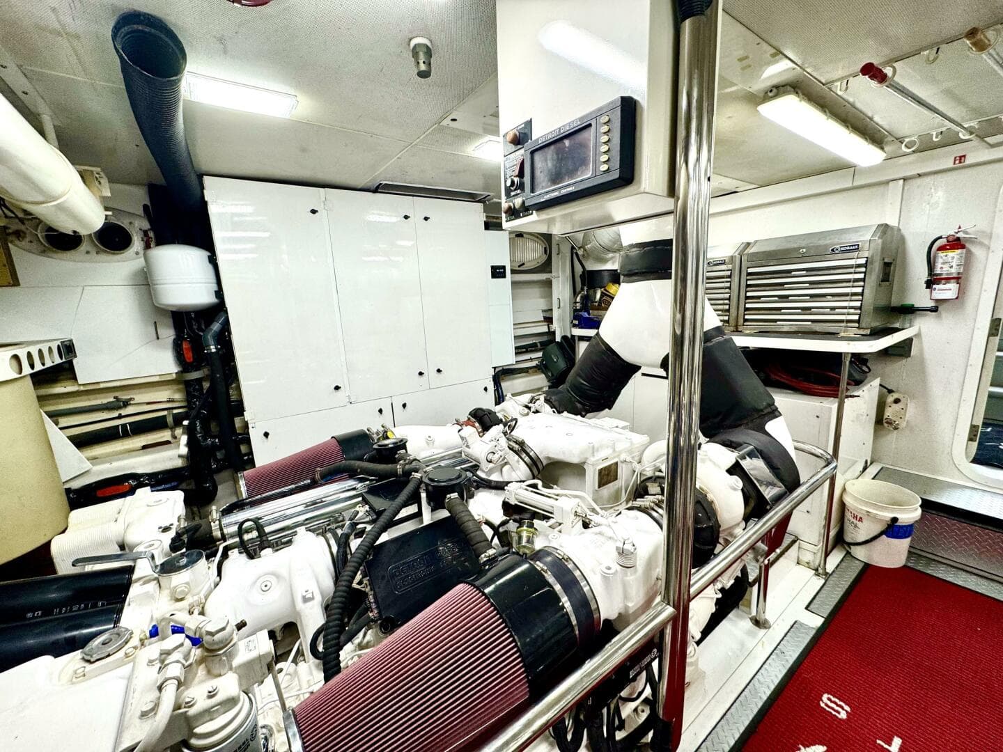 2001 Lazzara Yachts 94 — photo 60