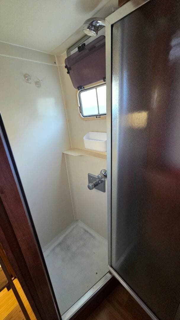 2004 Pilgrim Progress Mark II 42 — photo 31