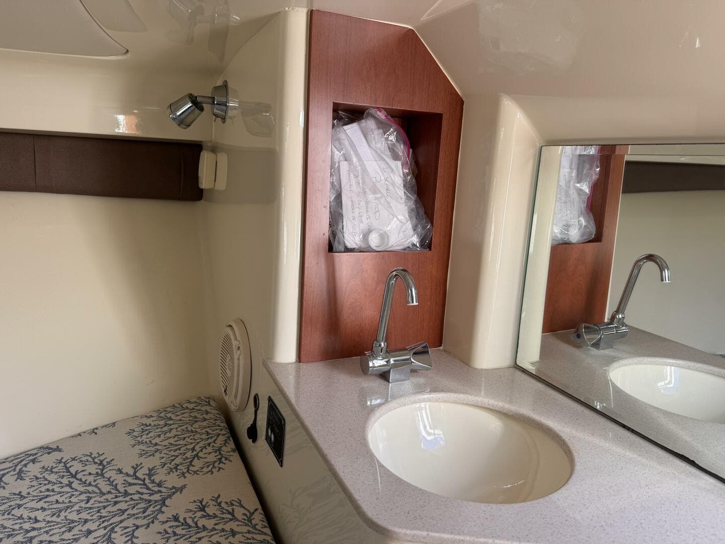 2019 Chris-Craft — photo 19