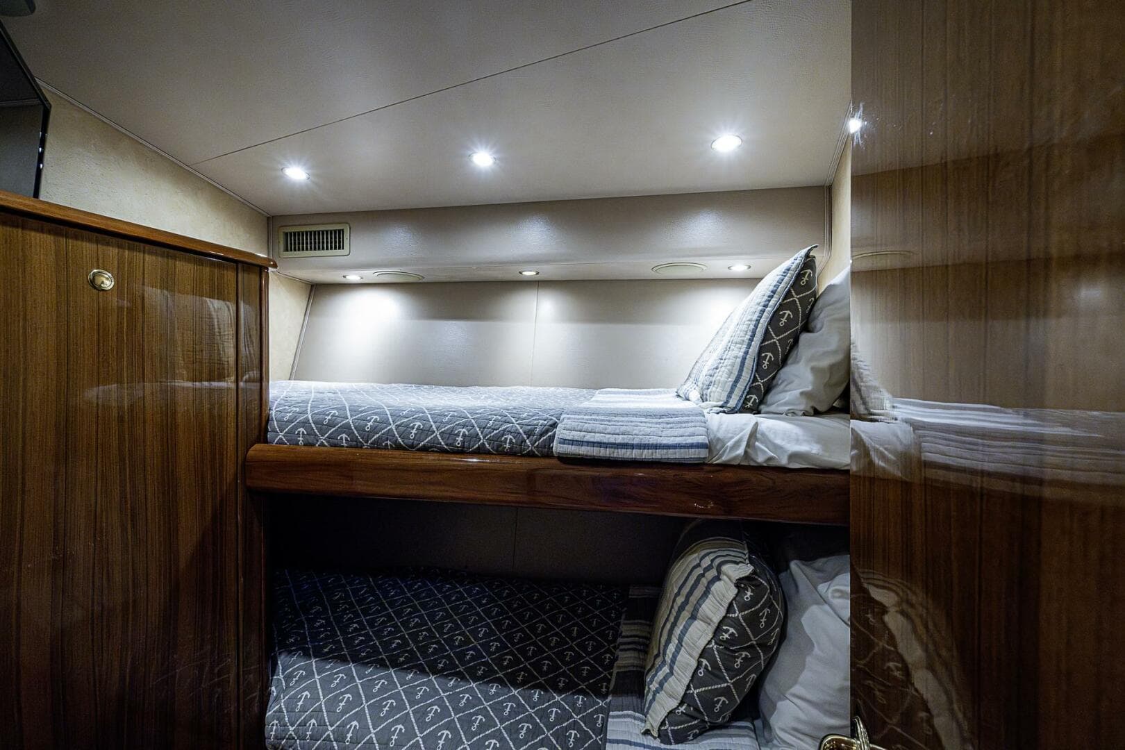 2007 Viking Convertible — photo 31