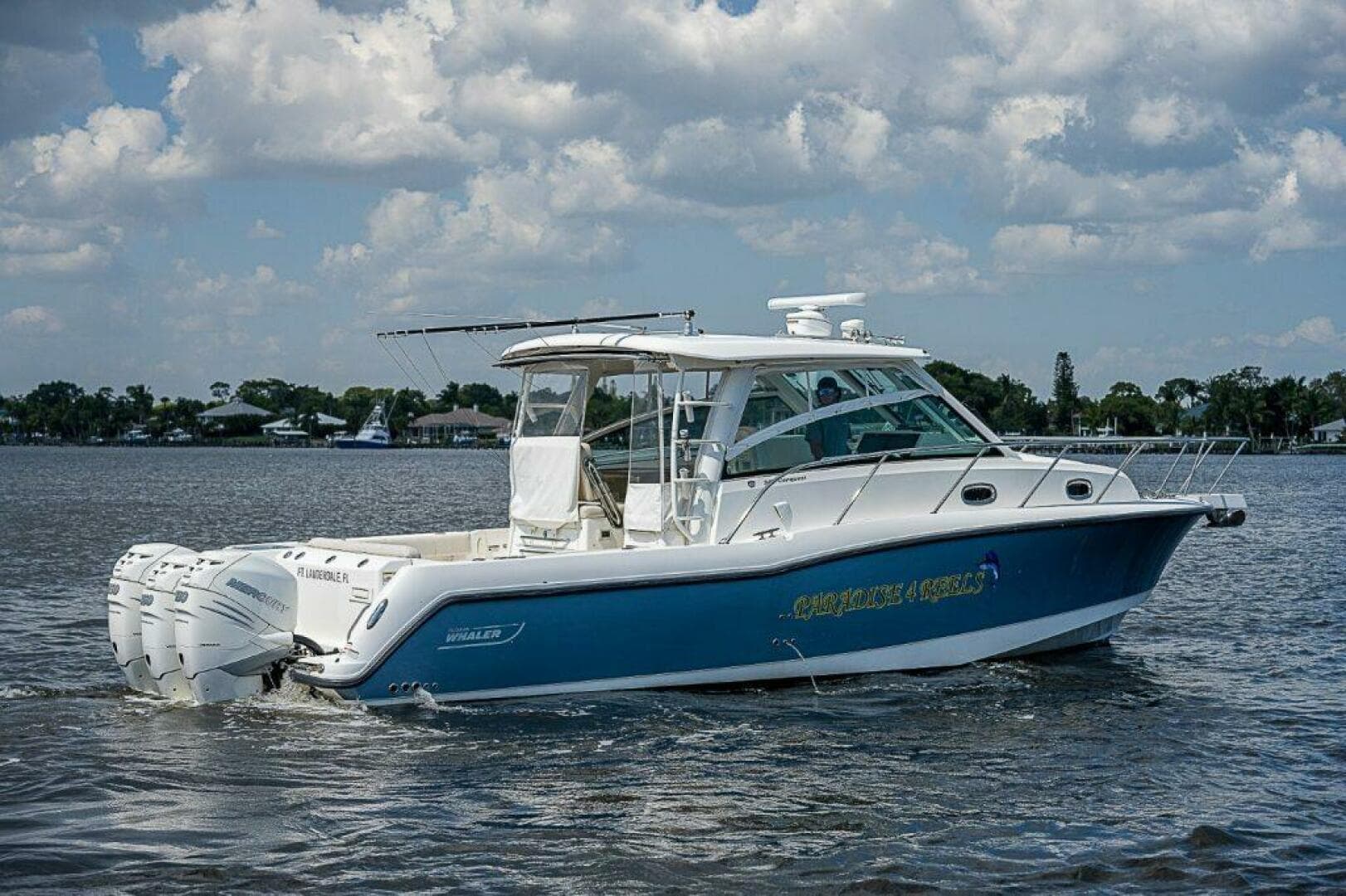 2018 Boston Whaler 345 Conquest — photo 3