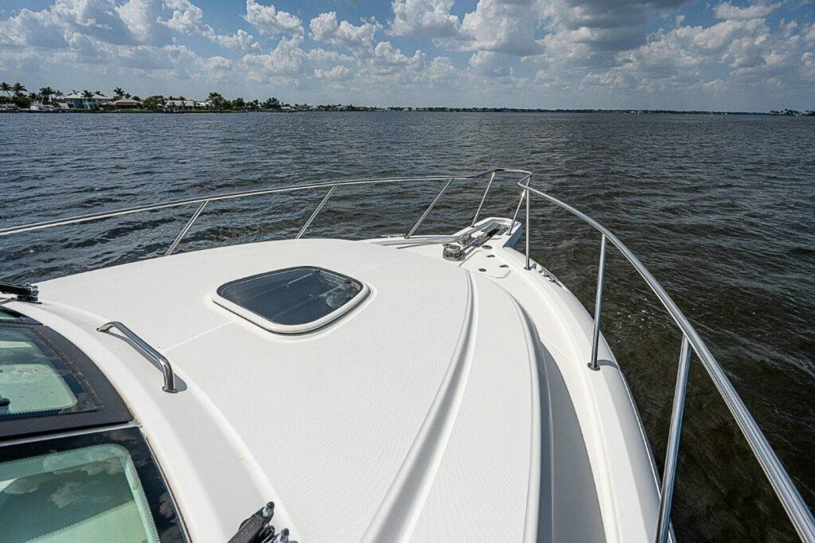 2018 Boston Whaler 345 Conquest — photo 8