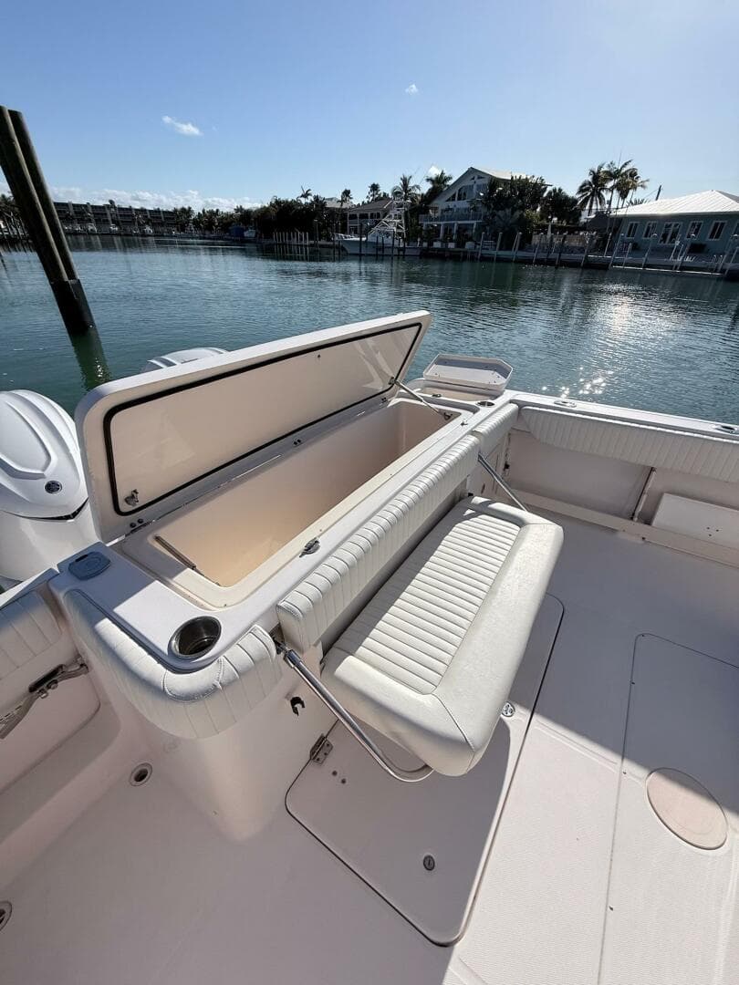 2011 Grady-White Caynon 336 — photo 11