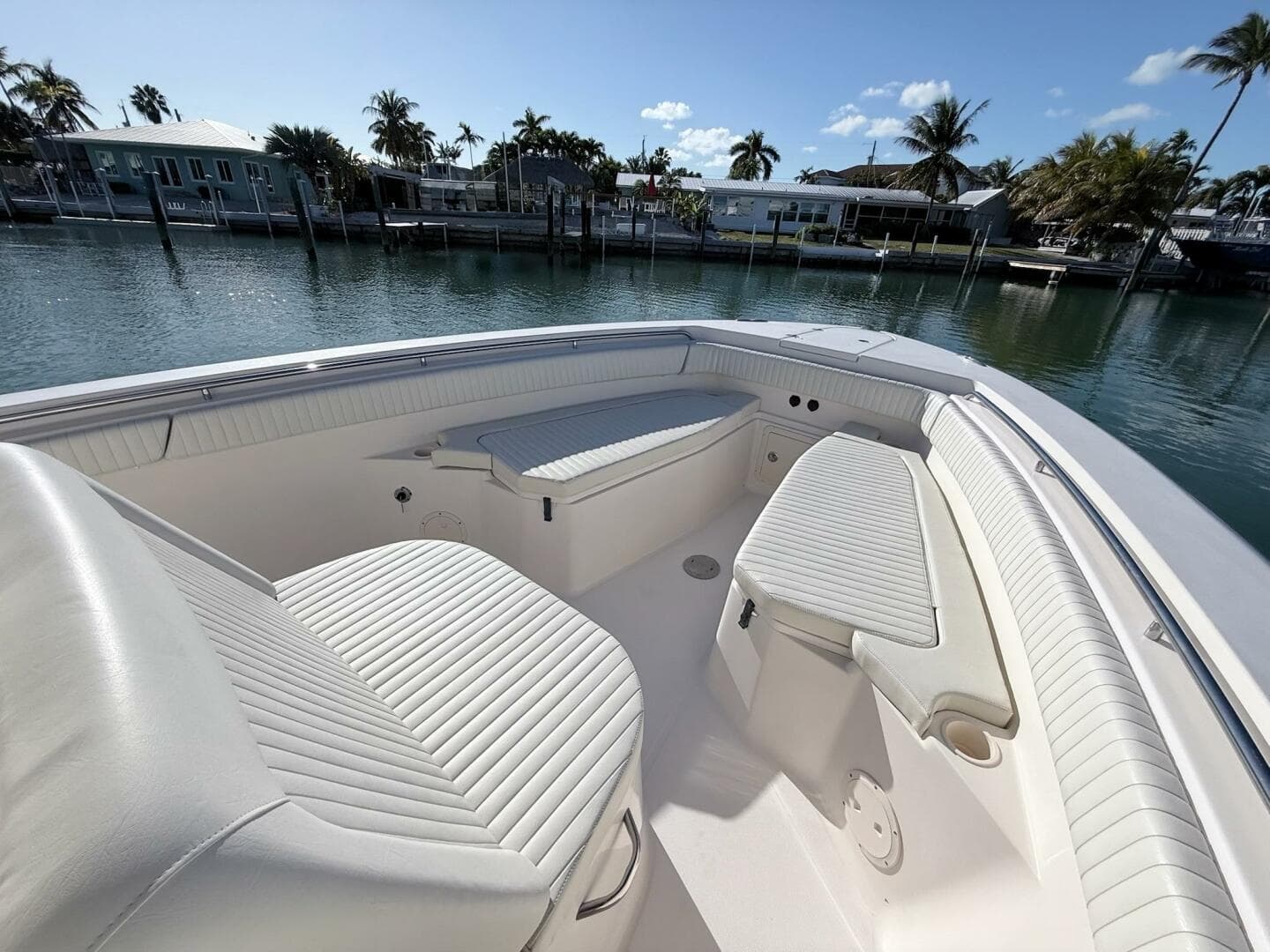 2011 Grady-White Caynon 336 — photo 26