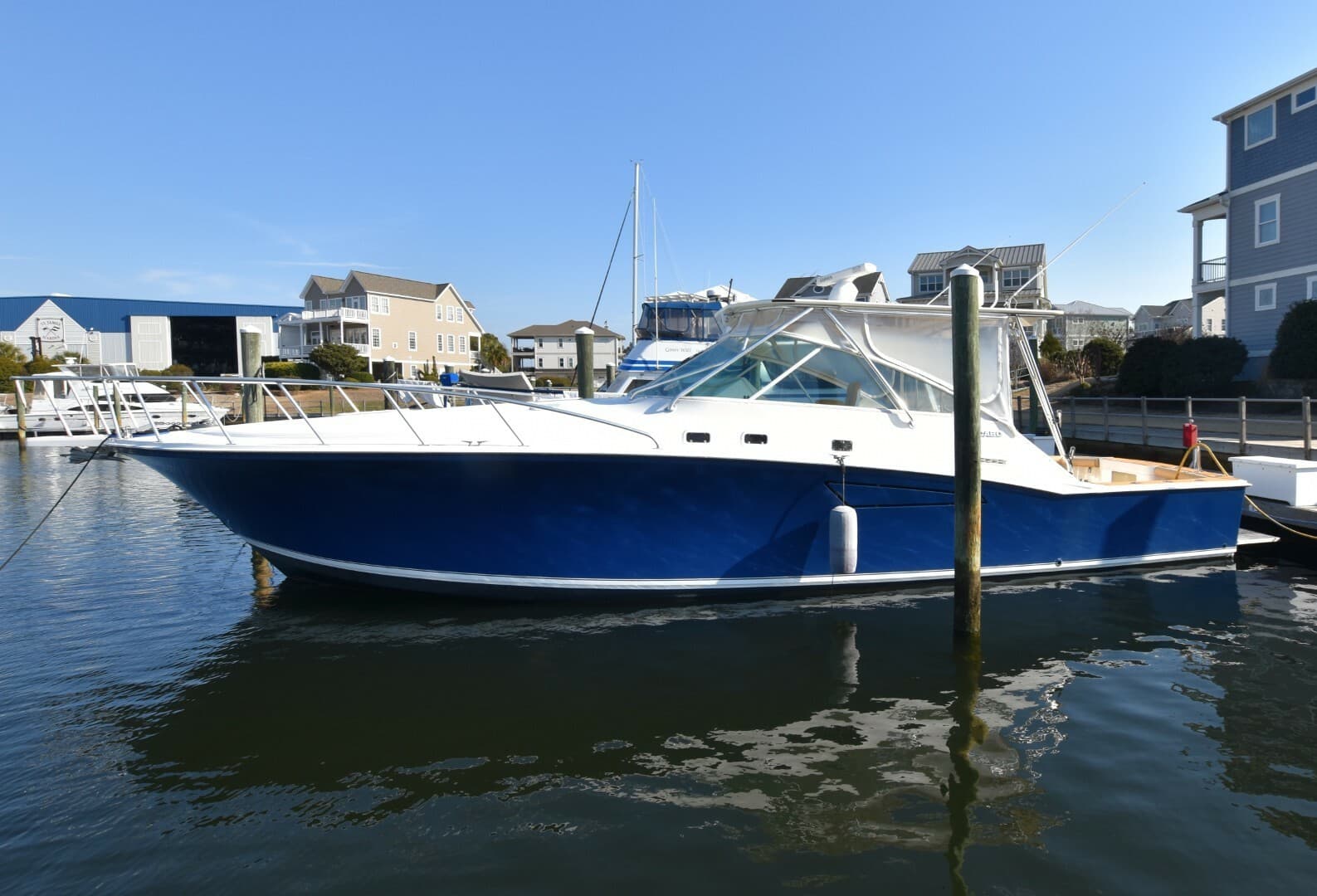 1998 Cabo 45 Express Fisherman