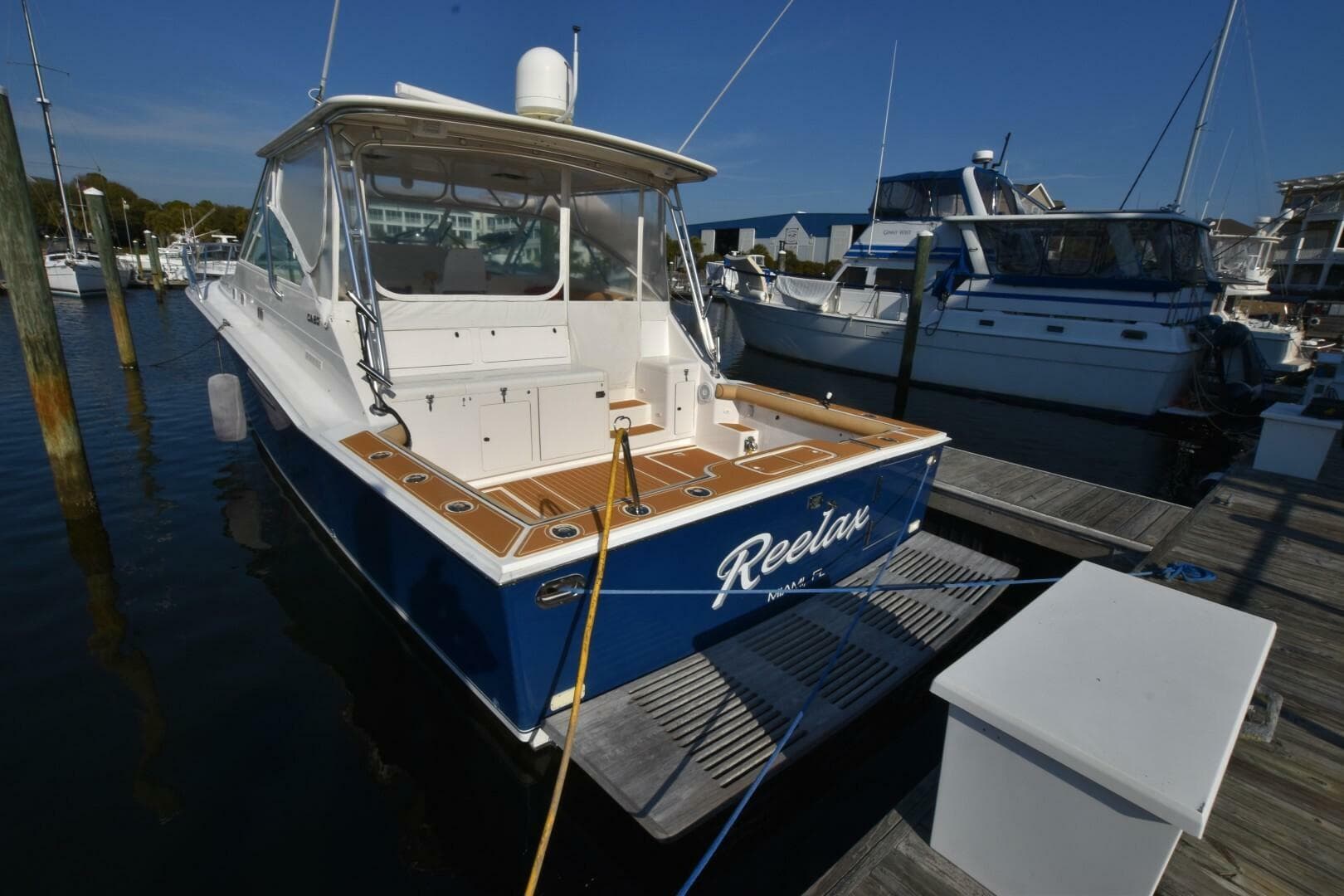 1998 Cabo 45 Express Fisherman — photo 2