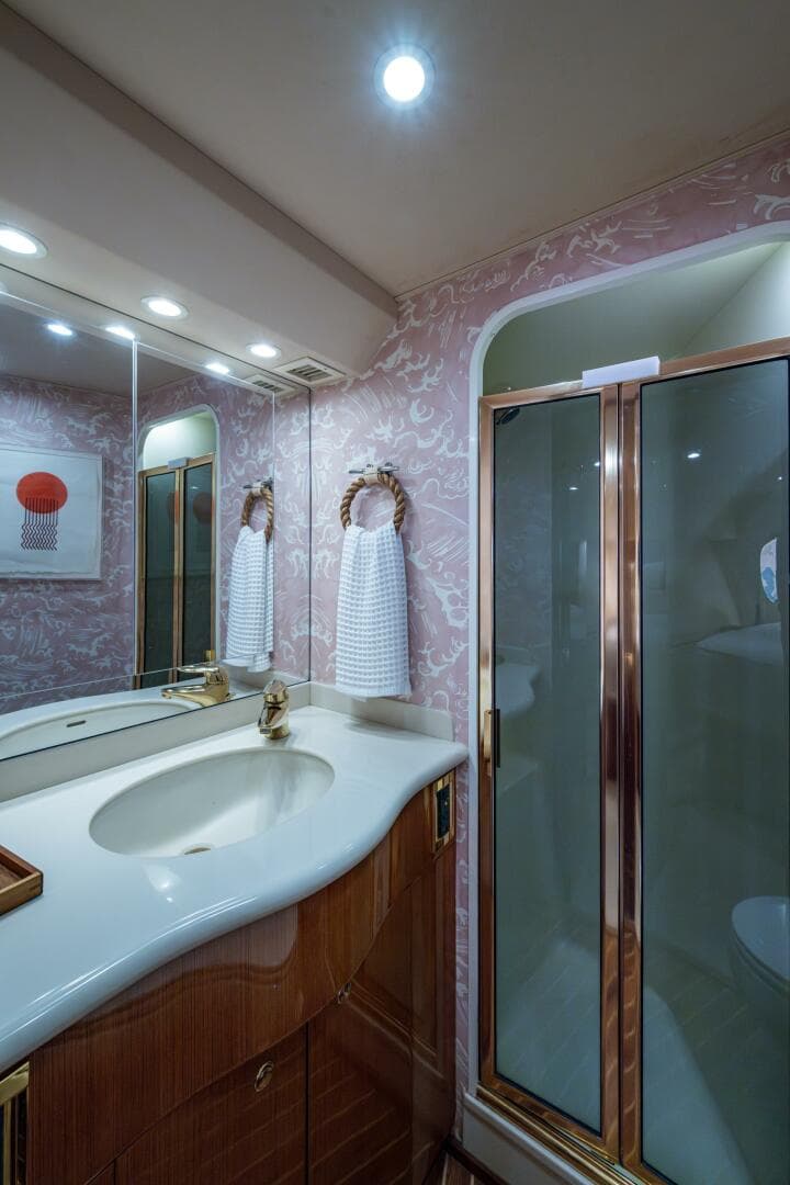 2004 Viking Convertible — photo 21