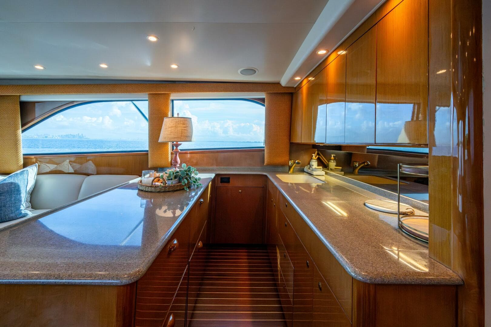 2004 Viking Convertible — photo 16