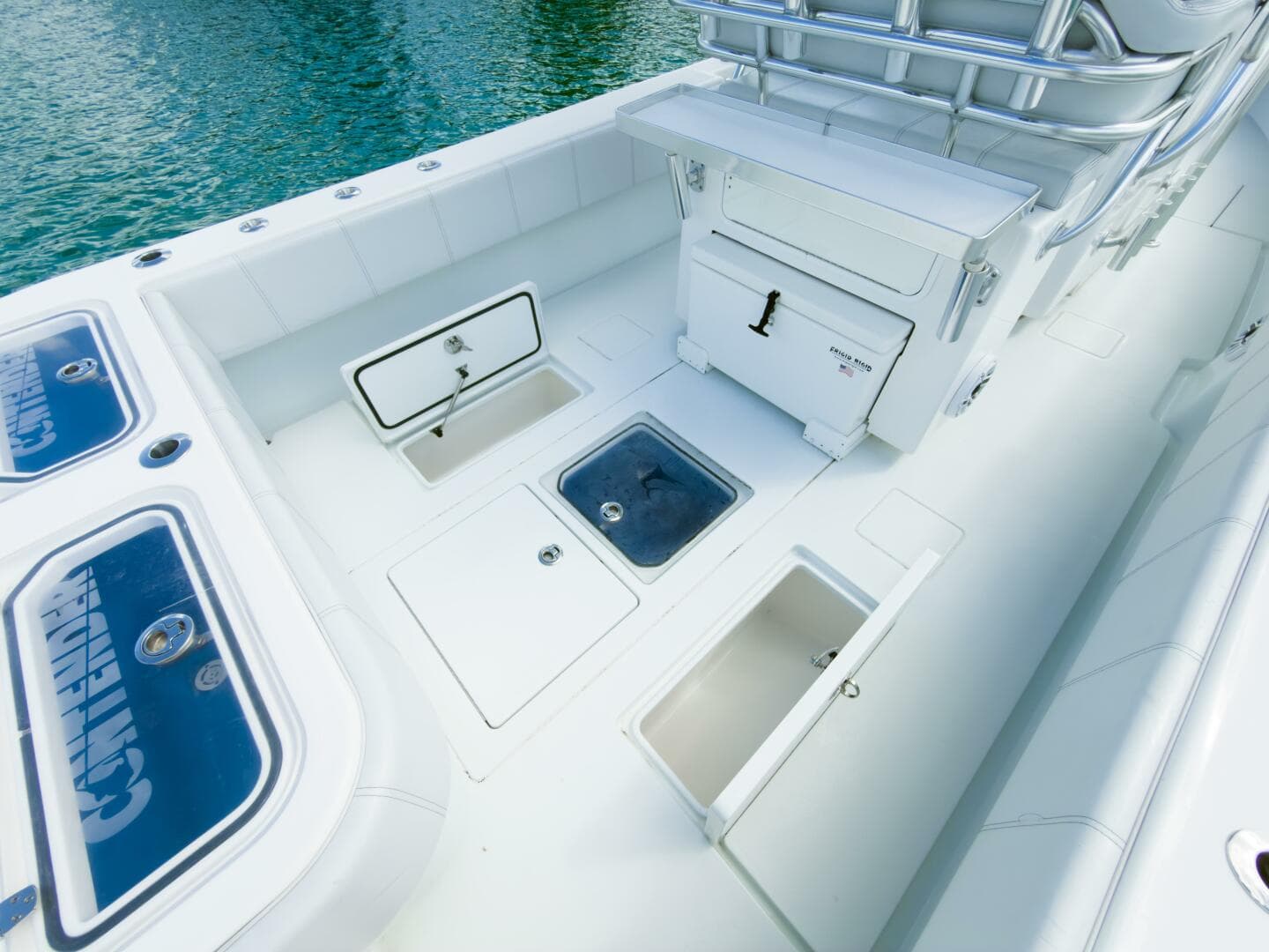 2023 Contender 32 ST — photo 22