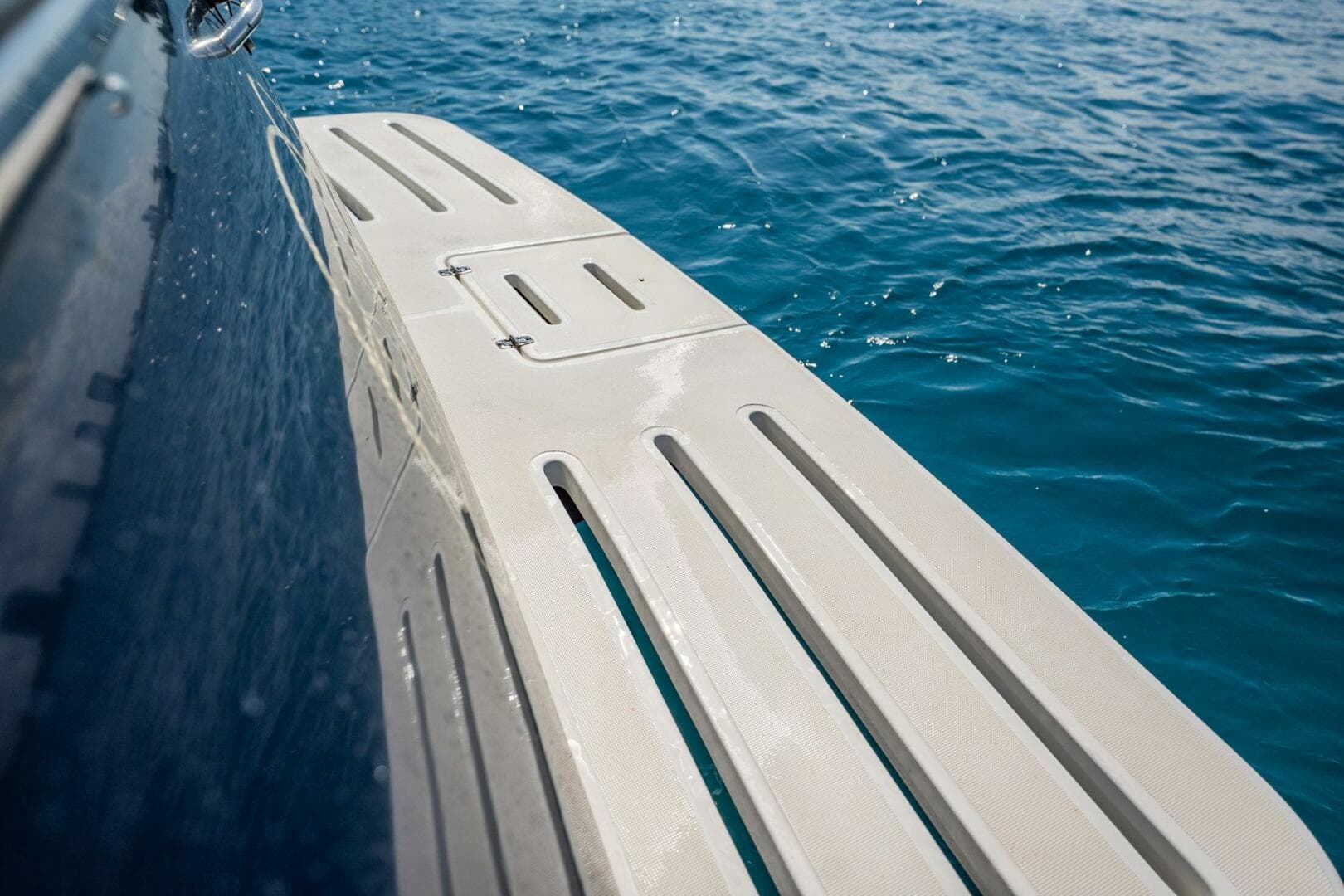 2004 Tiara Yachts 4200 Open — photo 61