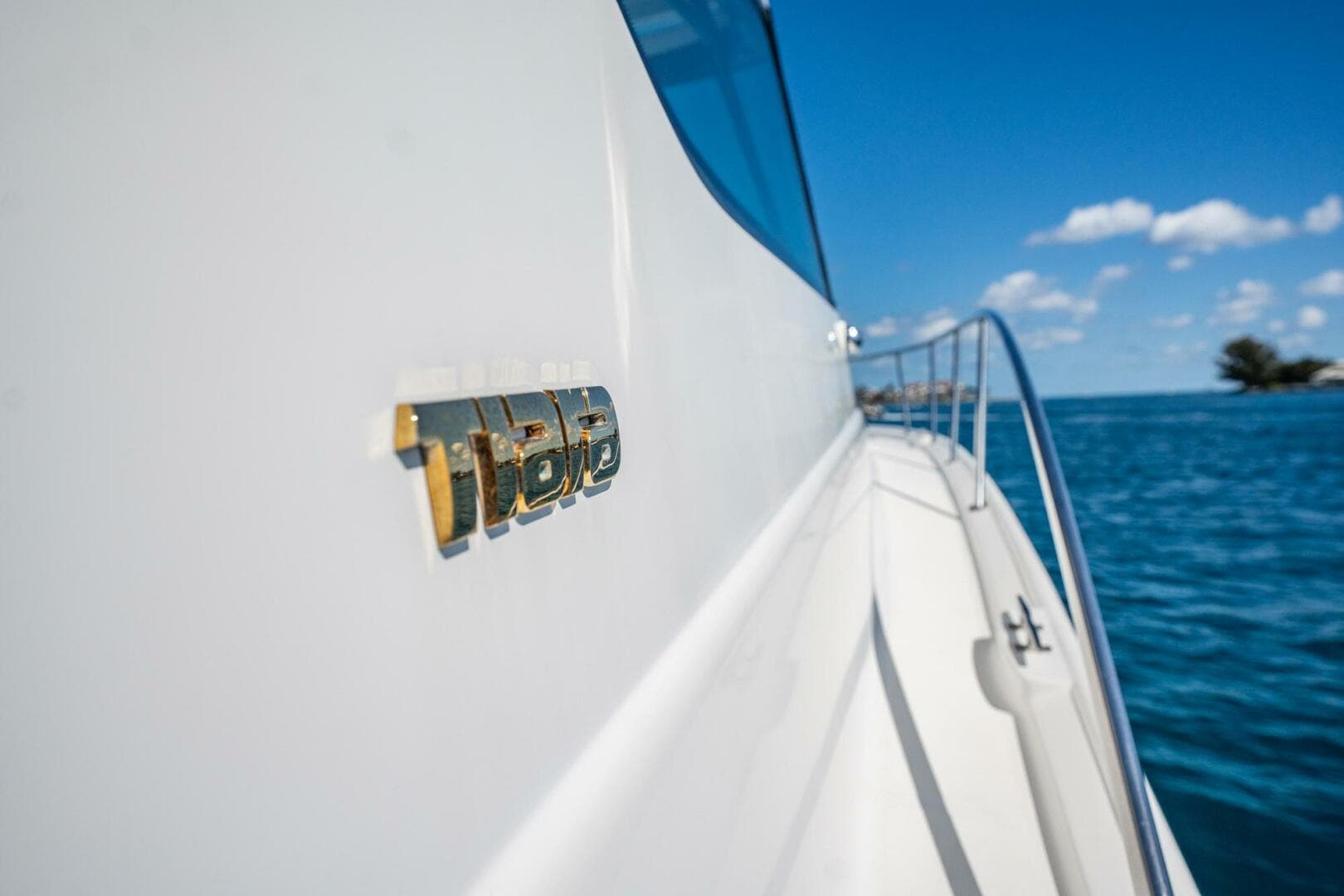 2004 Tiara Yachts 4200 Open — photo 31