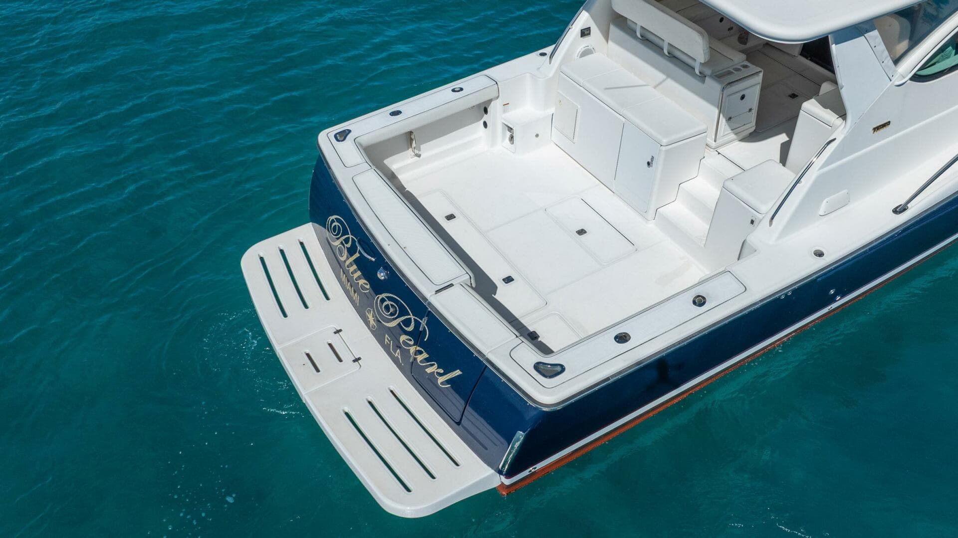 2004 Tiara Yachts 4200 Open — photo 34