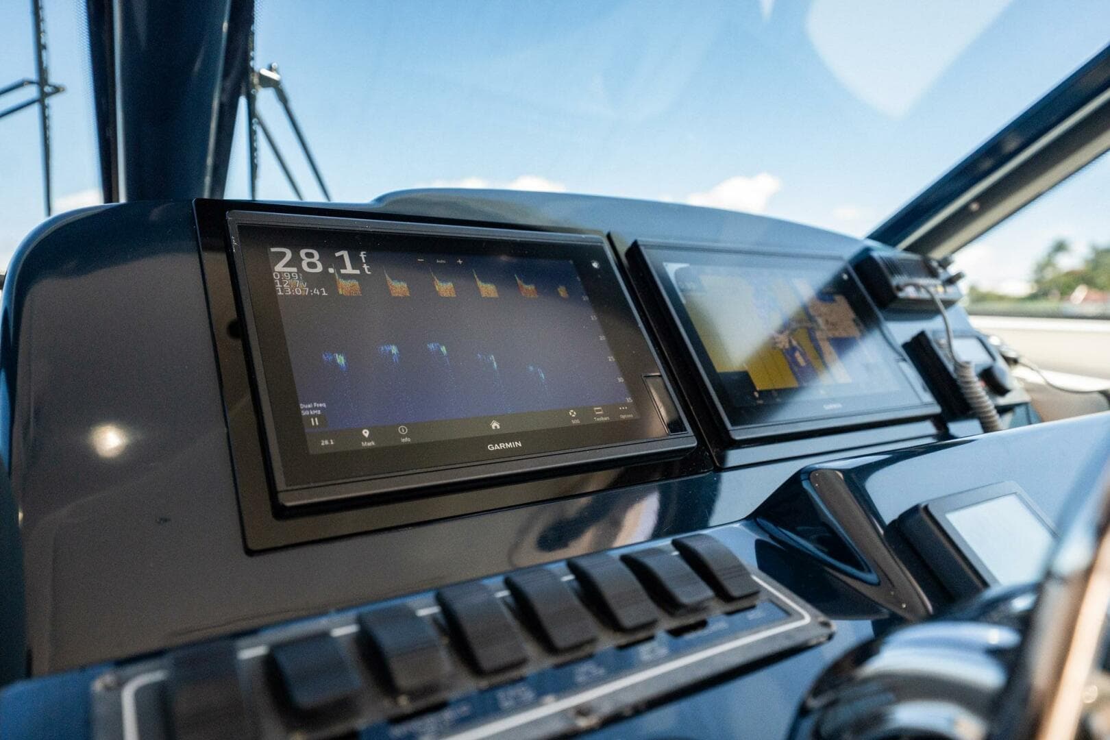 2004 Tiara Yachts 4200 Open — photo 39