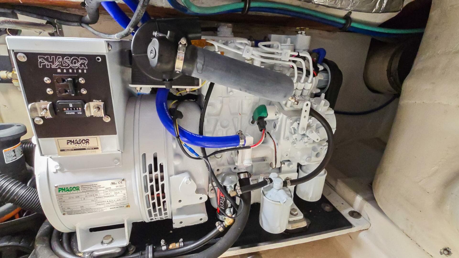 2004 Tiara Yachts 4200 Open — photo 67