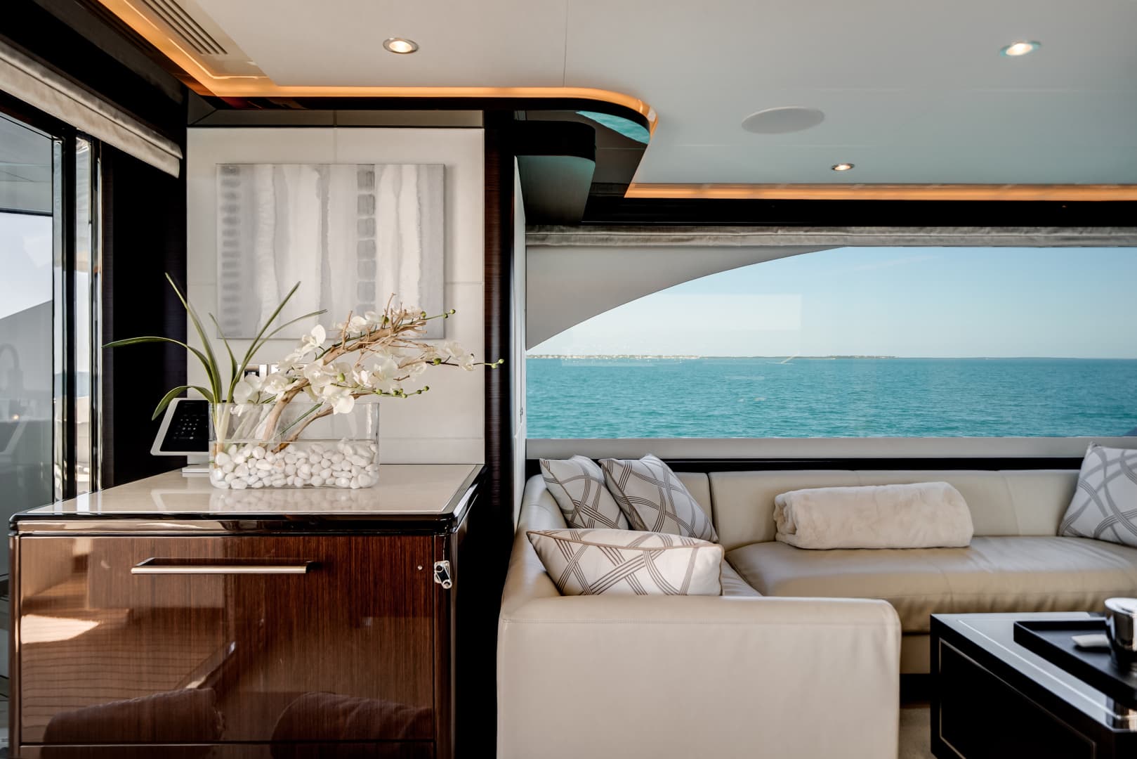 2022 Ocean Alexander 37 L — photo 93