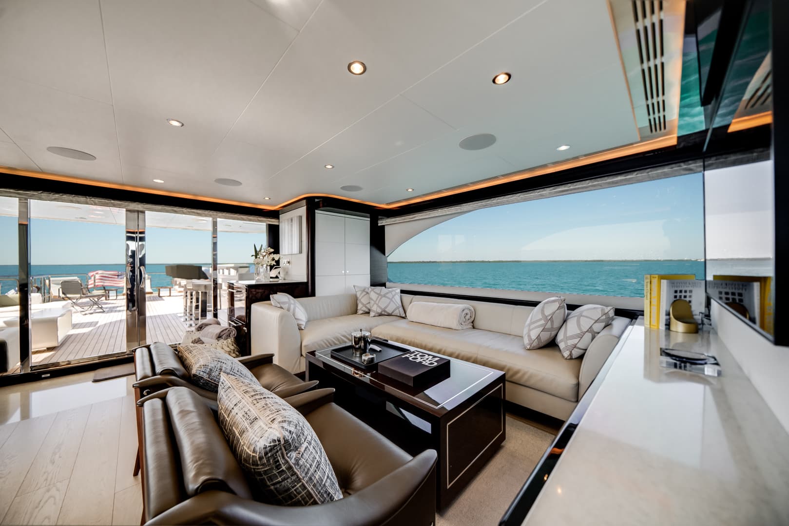 2022 Ocean Alexander 37 L — photo 96