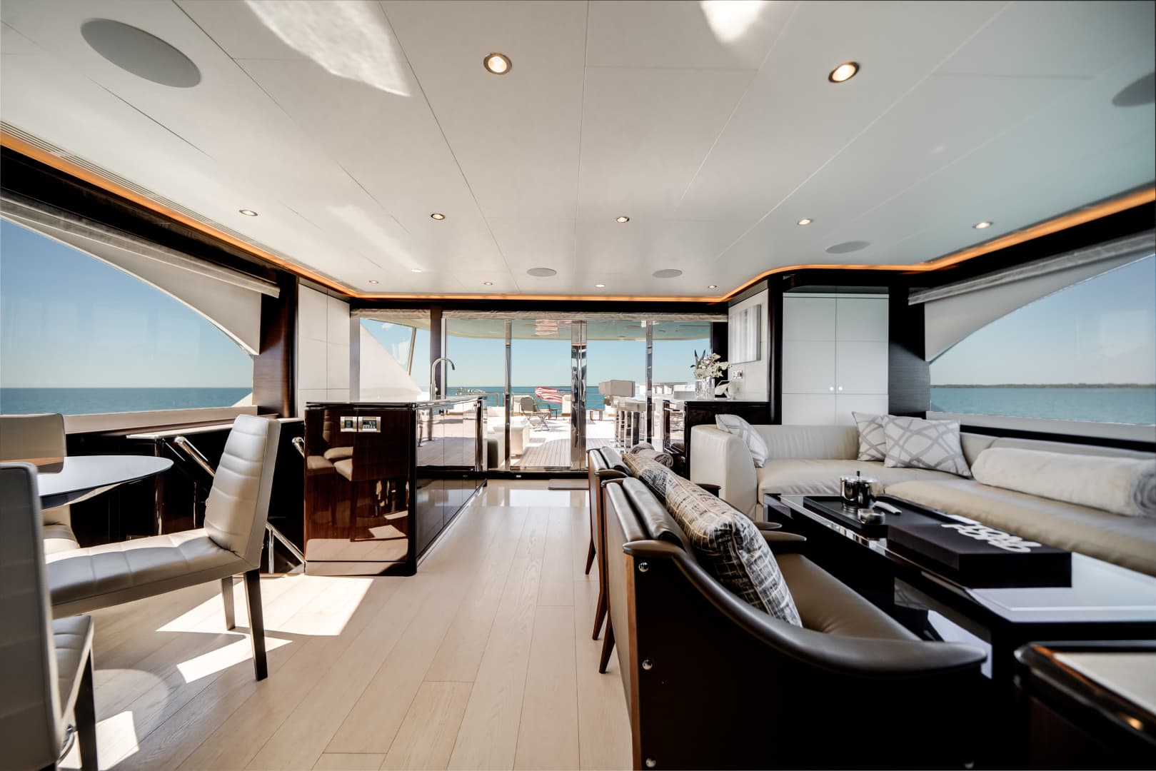2022 Ocean Alexander 37 L — photo 98