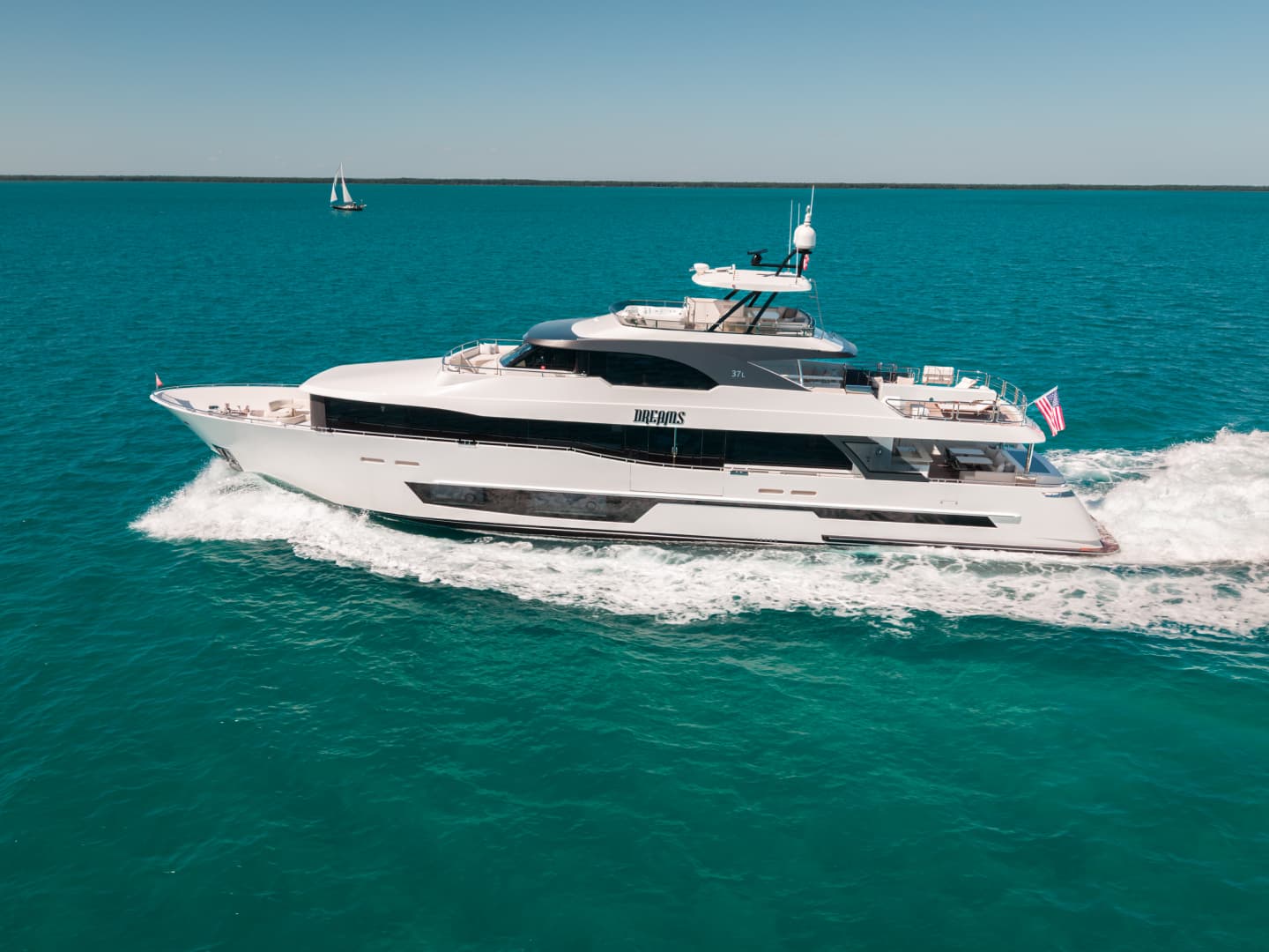 2022 Ocean Alexander 37 L — photo 4