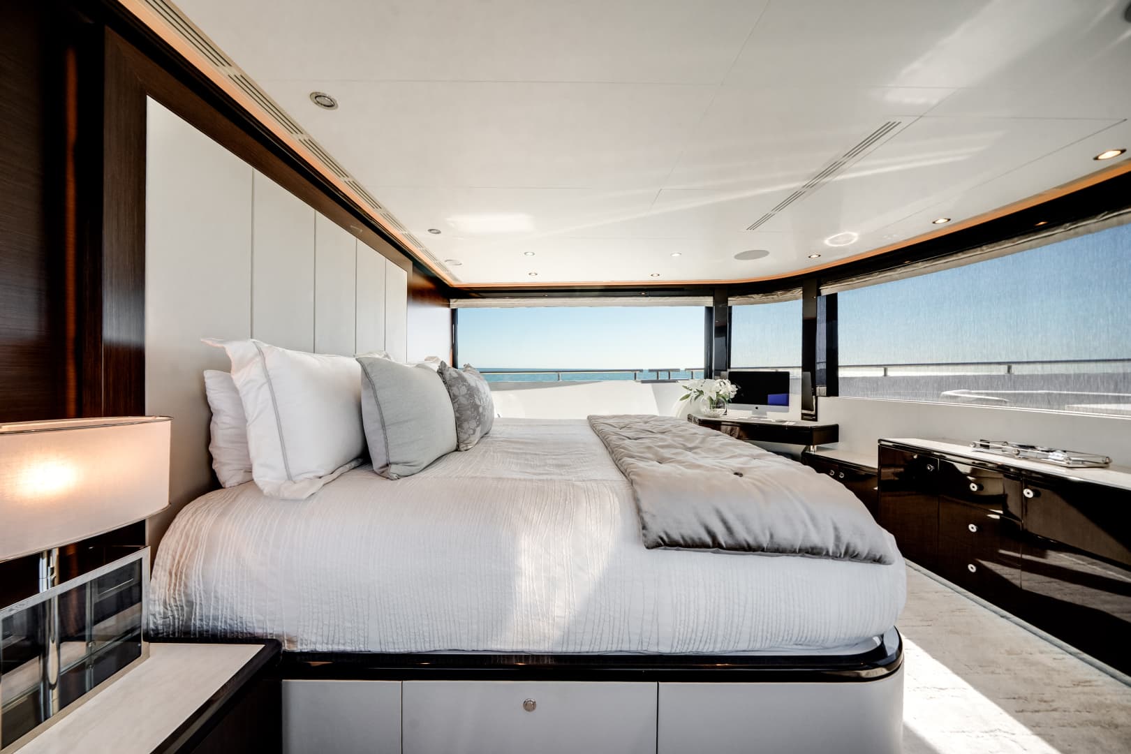 2022 Ocean Alexander 37 L — photo 53