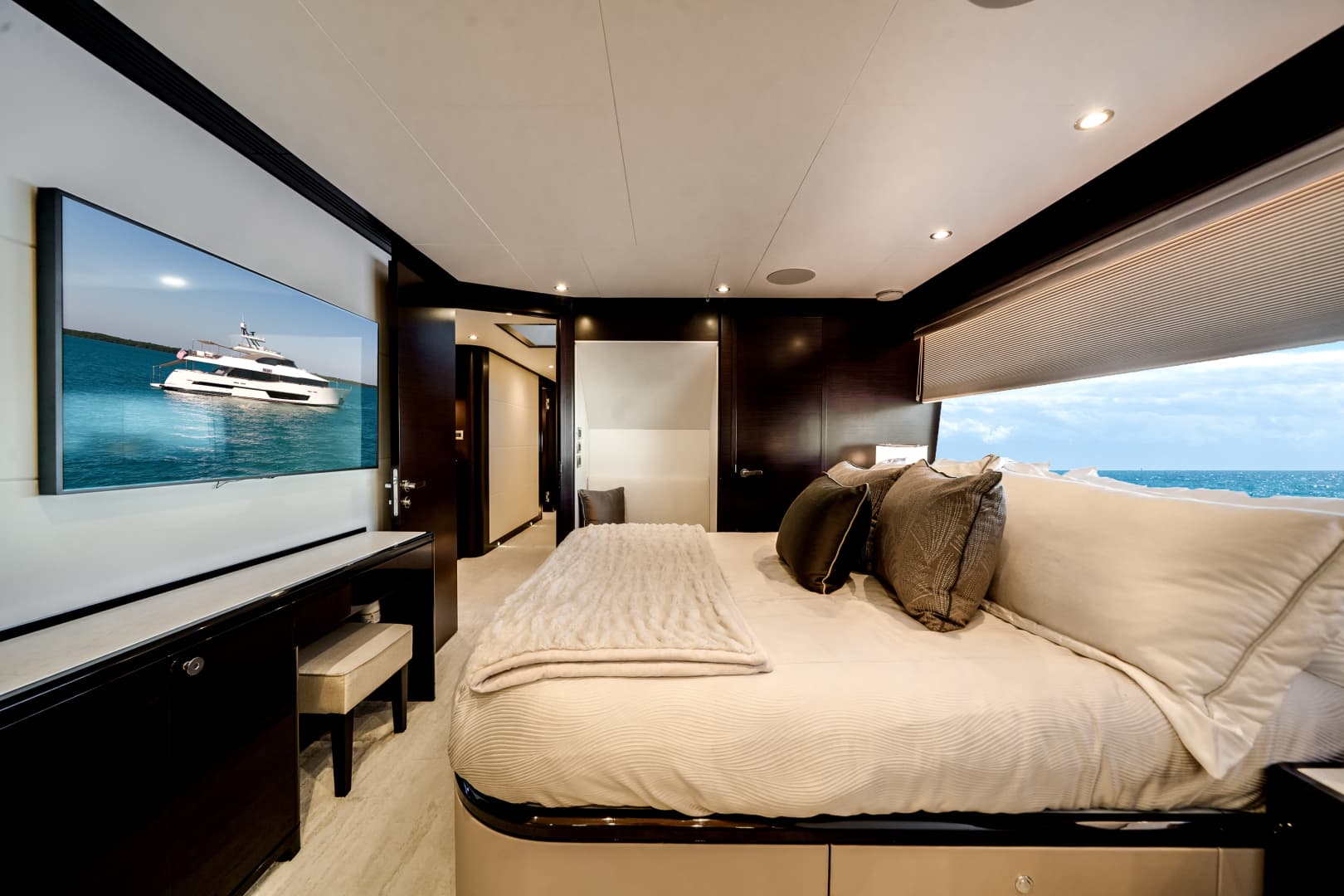 2022 Ocean Alexander 37 L — photo 67