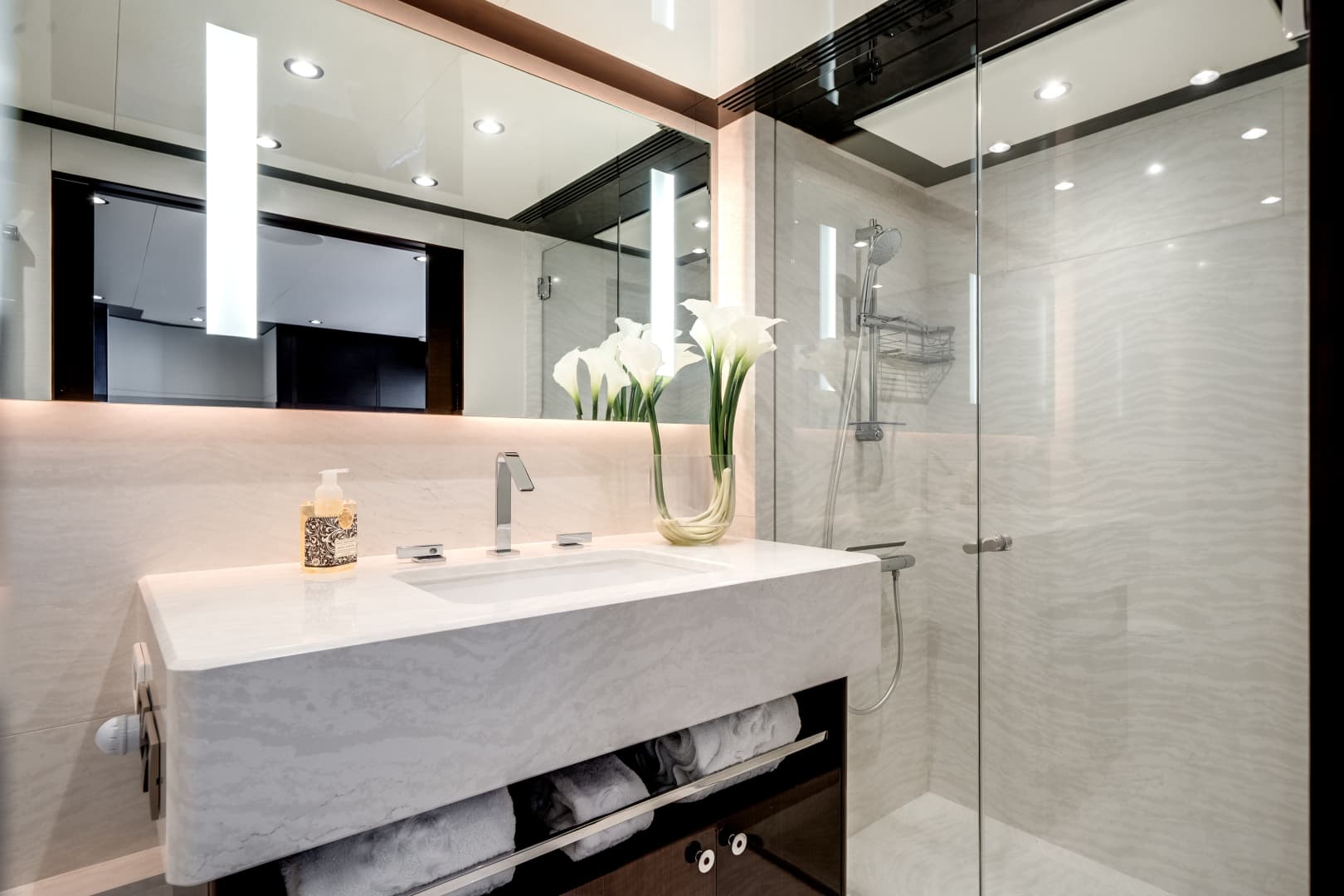 2022 Ocean Alexander 37 L — photo 62