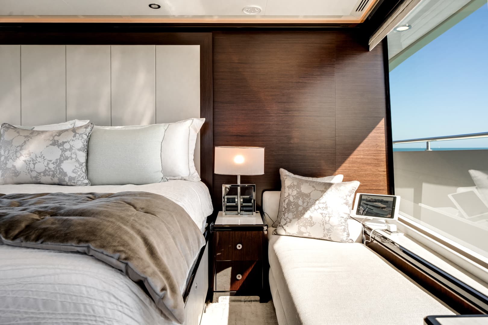 2022 Ocean Alexander 37 L — photo 54