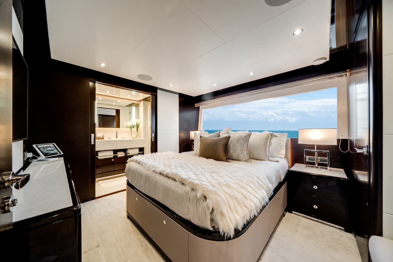 2022 Ocean Alexander 37 L — photo 60