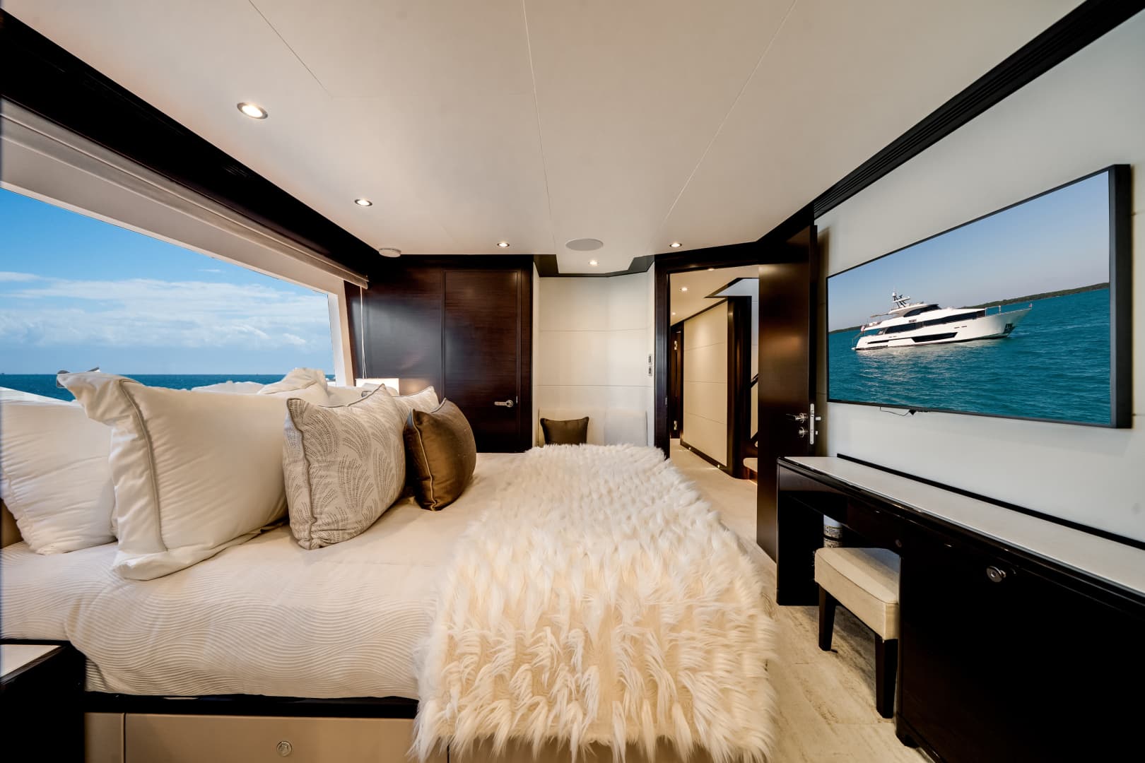 2022 Ocean Alexander 37 L — photo 65