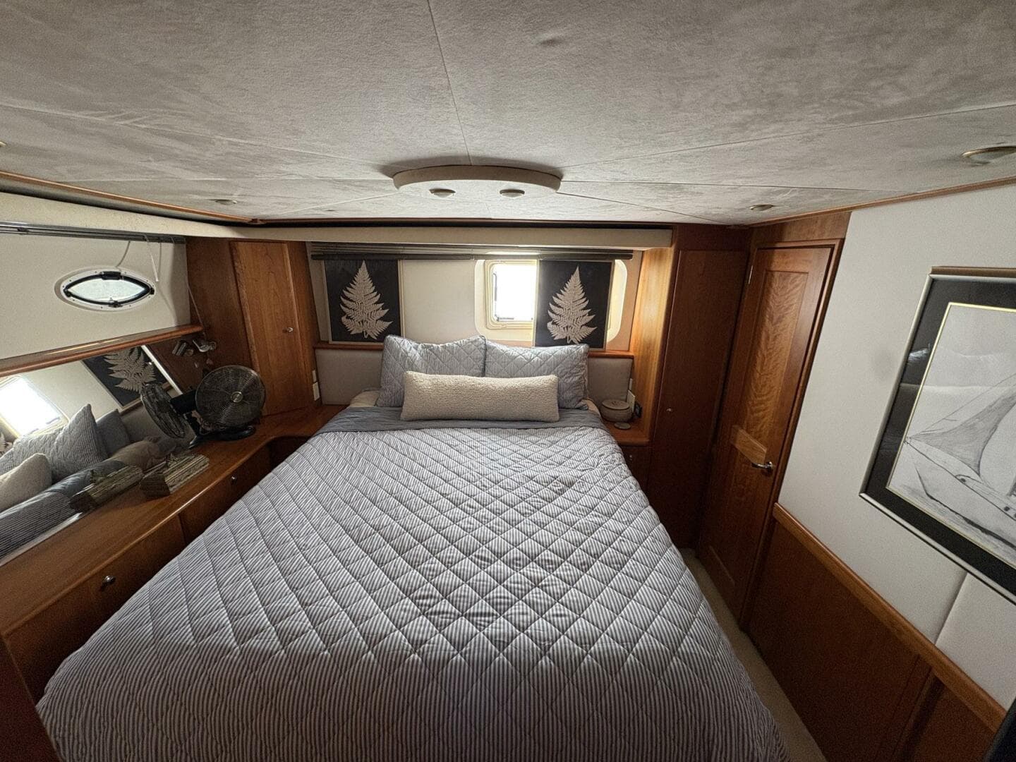 2001 Silverton 453 — photo 29