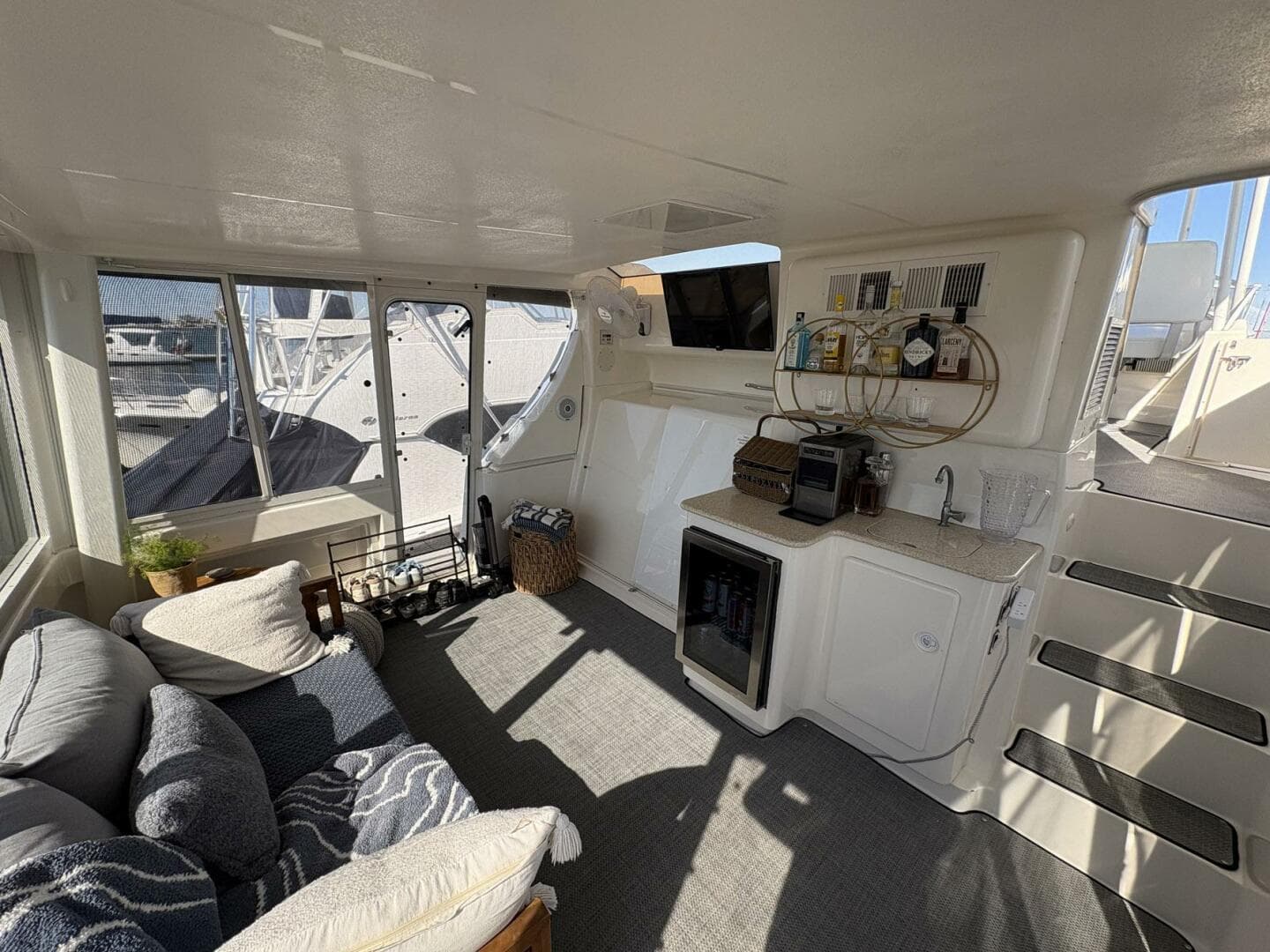 2001 Silverton 453 — photo 10