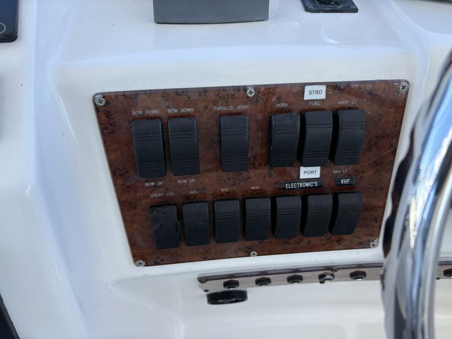 2001 Silverton 453 — photo 16