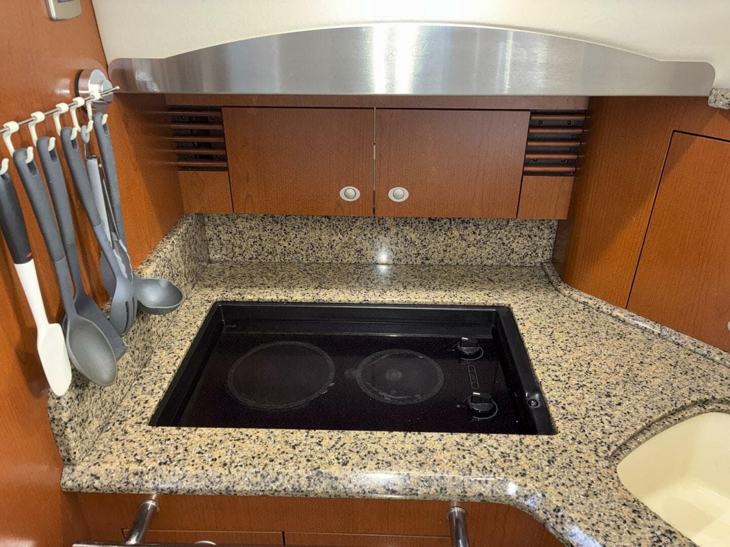 2007 Sea Ray 44 Sedan Bridge — photo 15