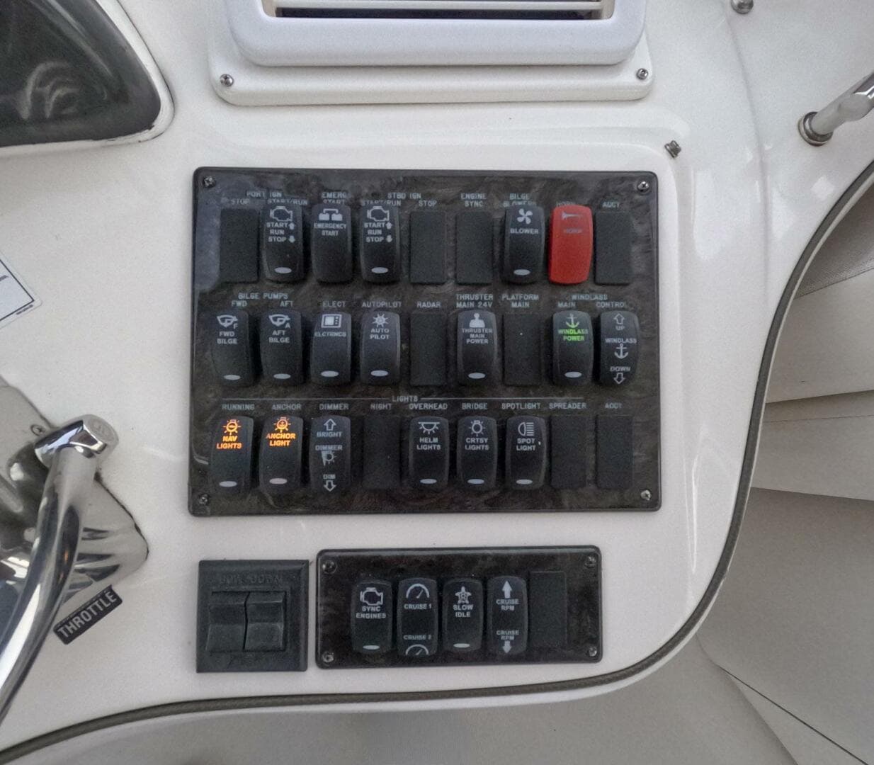 2007 Sea Ray 44 Sedan Bridge — photo 32