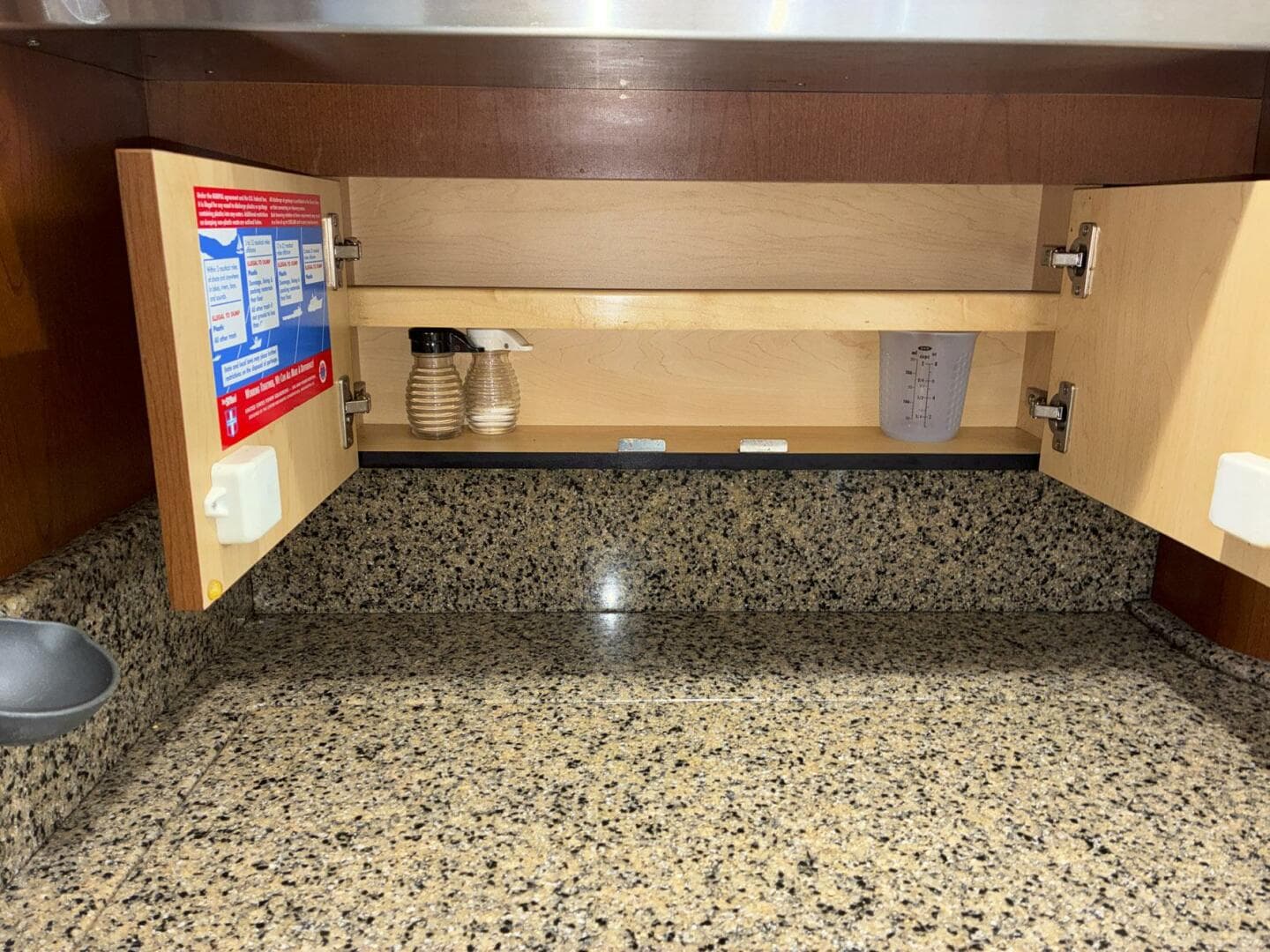 2007 Sea Ray 44 Sedan Bridge — photo 17