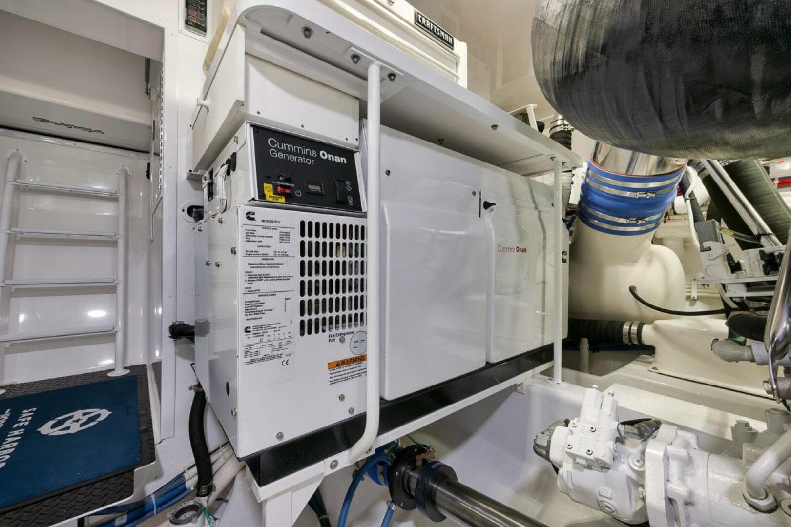 2019 Viking 68 Convertible — photo 69