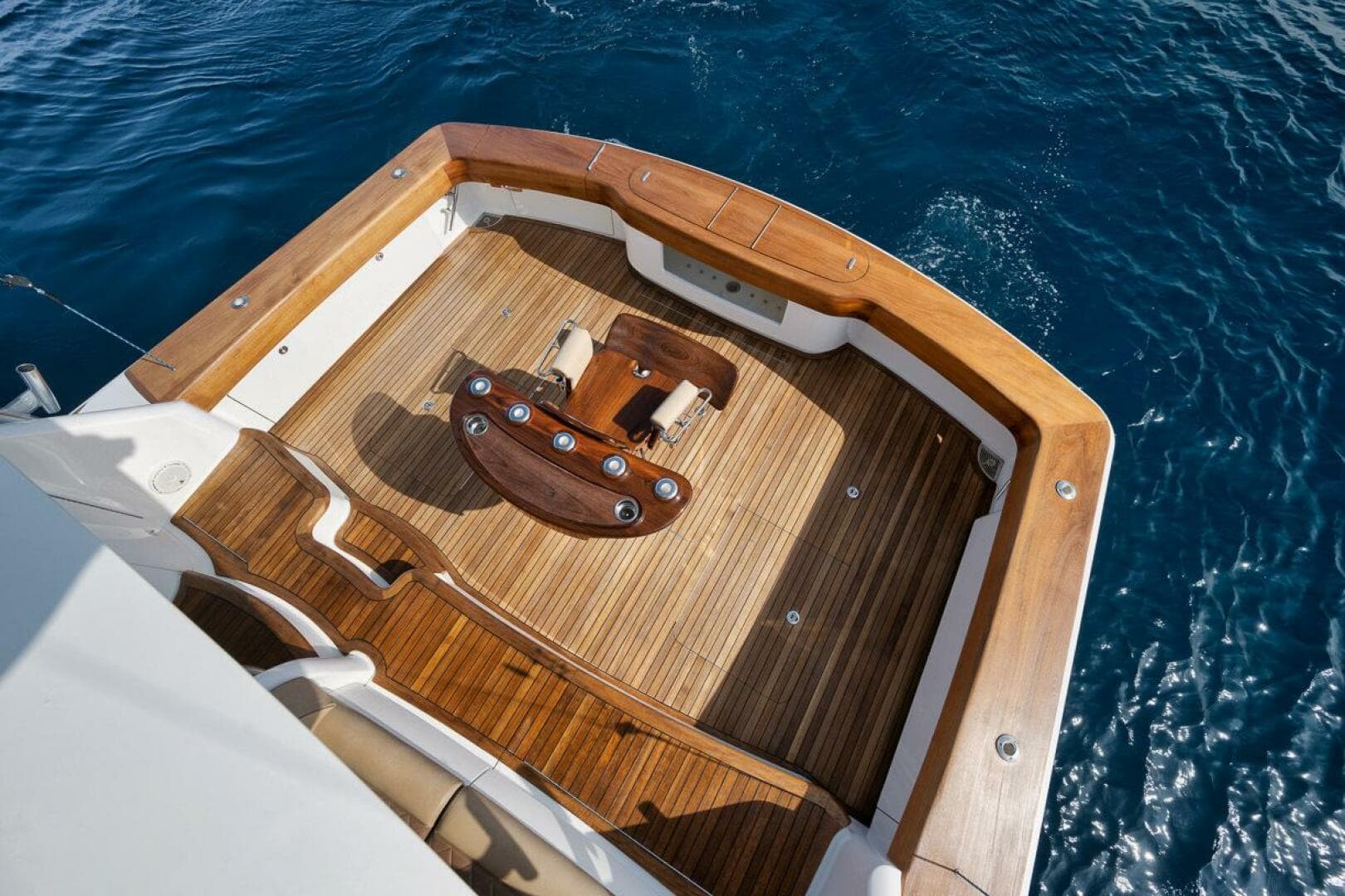 2019 Viking 68 Convertible — photo 38