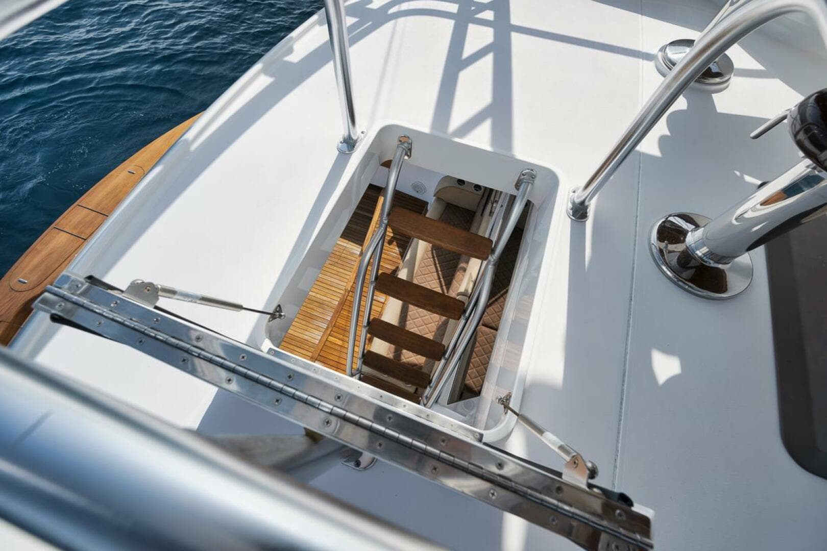 2019 Viking 68 Convertible — photo 53