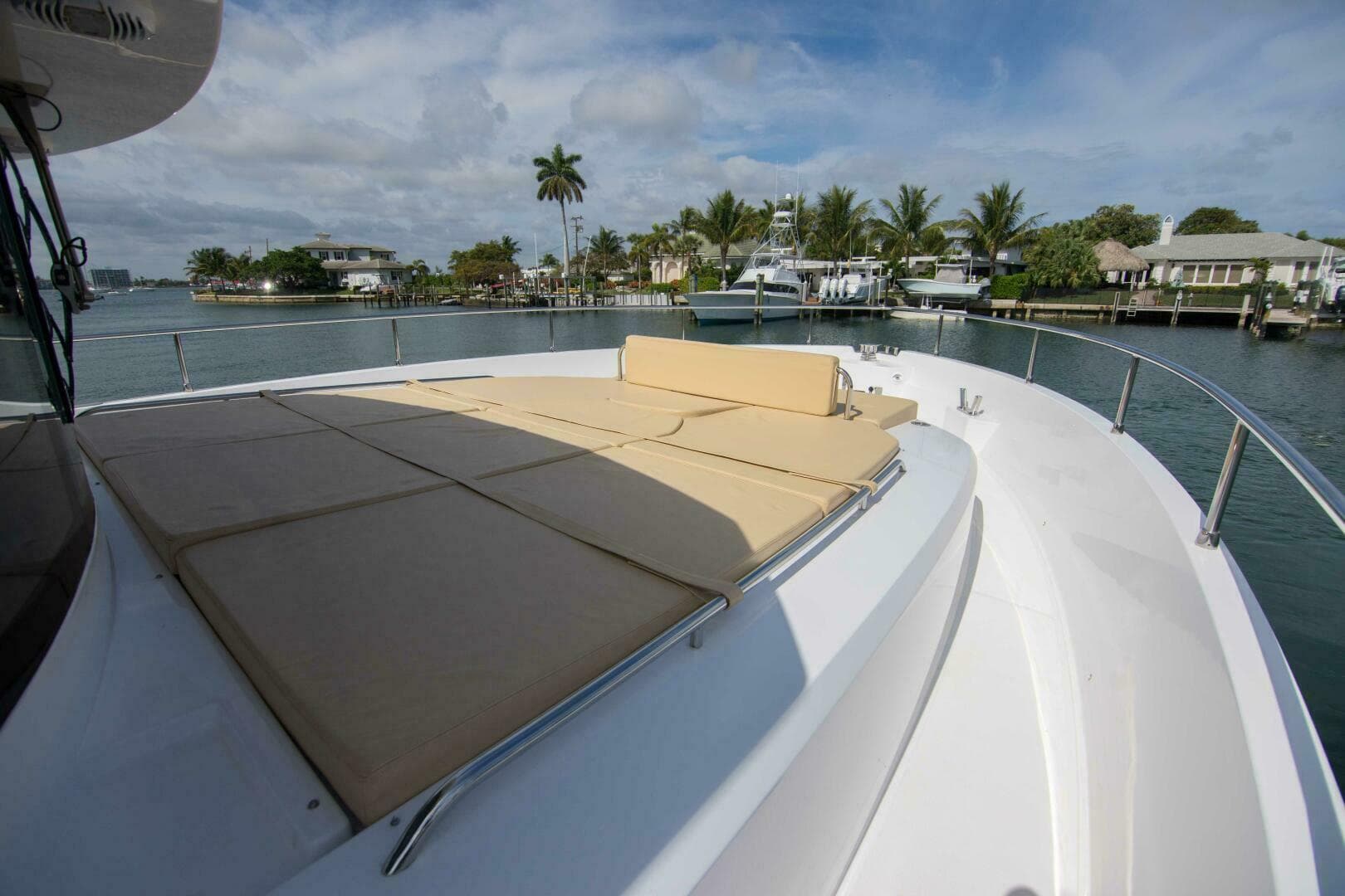 2019 Sundeck Yachts 580 Sport — photo 80
