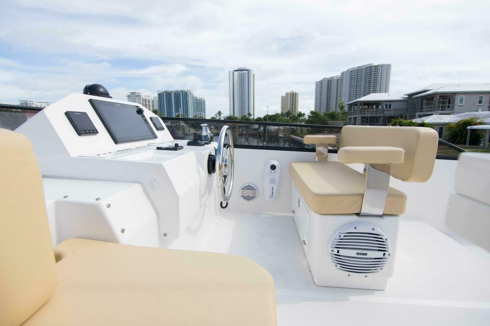 2019 Sundeck Yachts 580 Sport — photo 72