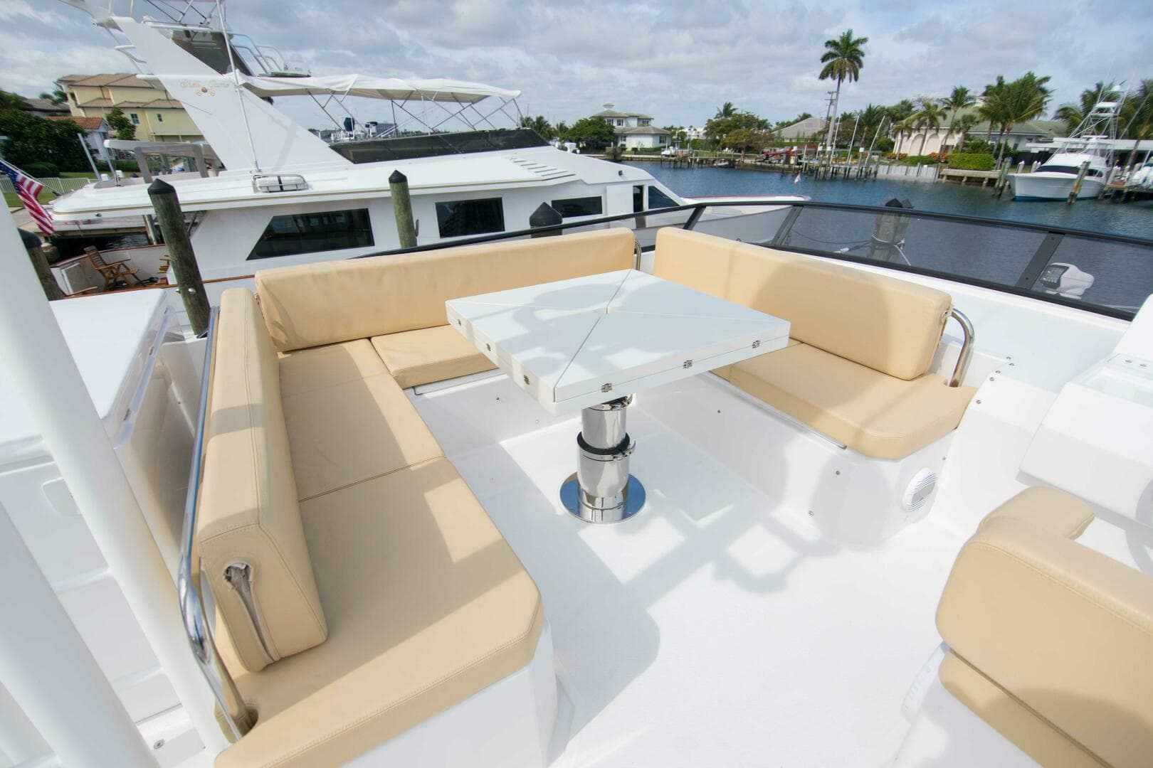 2019 Sundeck Yachts 580 Sport — photo 68