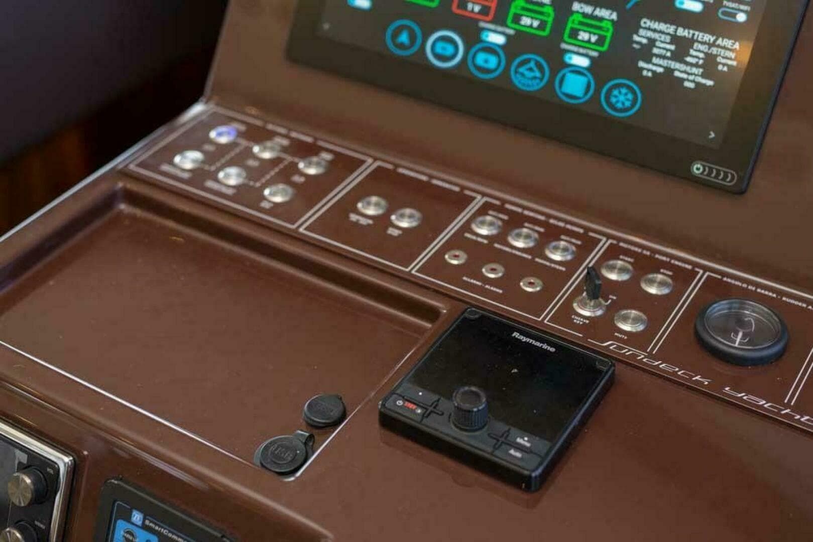 2019 Sundeck Yachts 580 Sport — photo 24