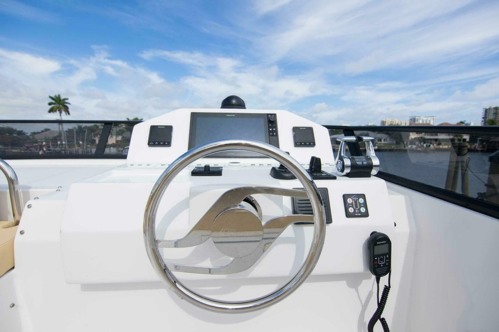 2019 Sundeck Yachts 580 Sport — photo 70