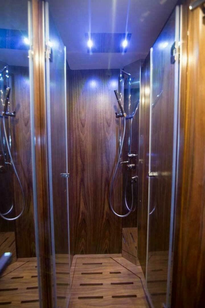 2019 Sundeck Yachts 580 Sport — photo 36